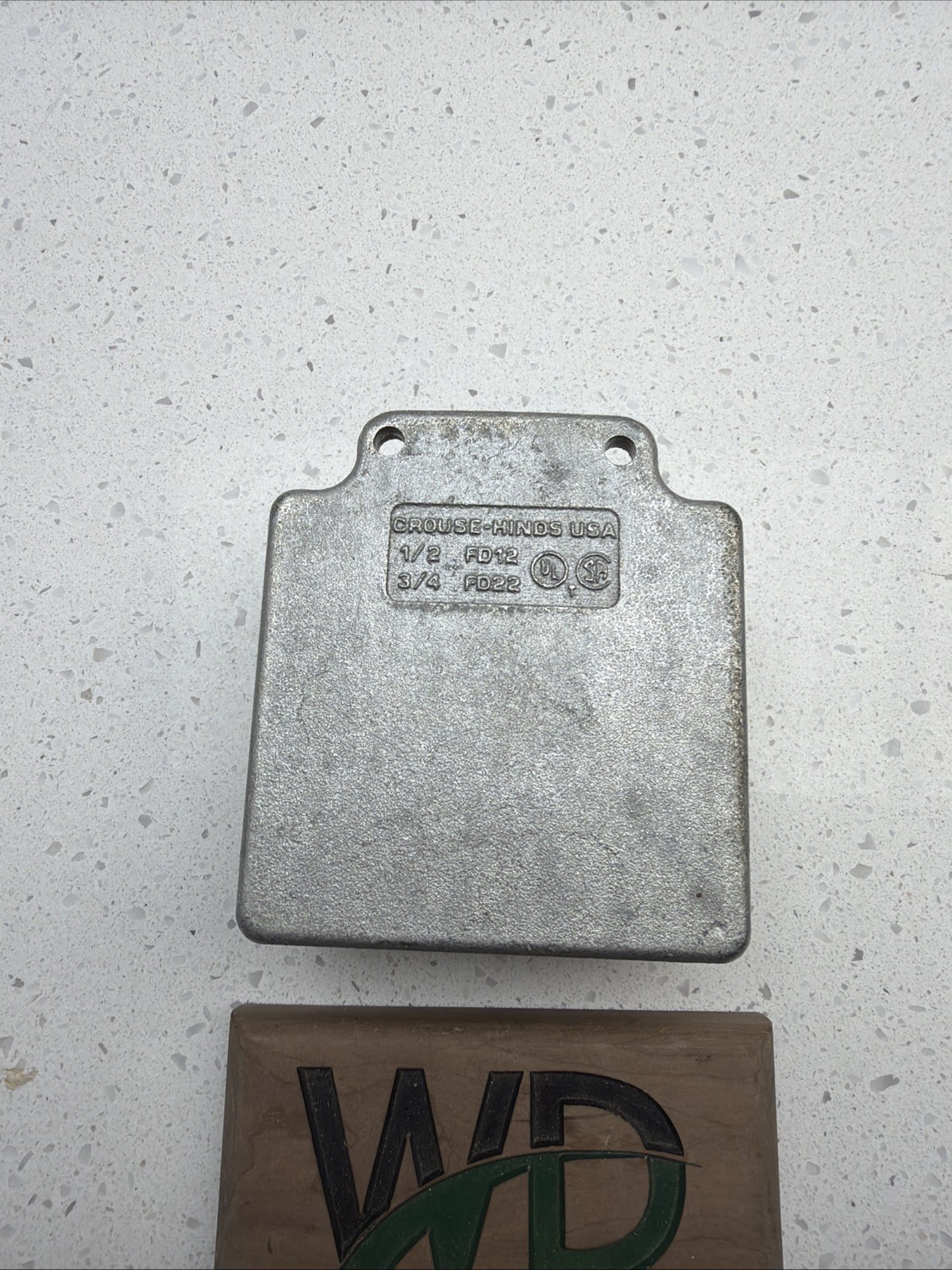 NIB – Crouse Hinds – FD22 – Two-Gang, 3/4″ Device Box Made Of Feraloy Iron Alloy
