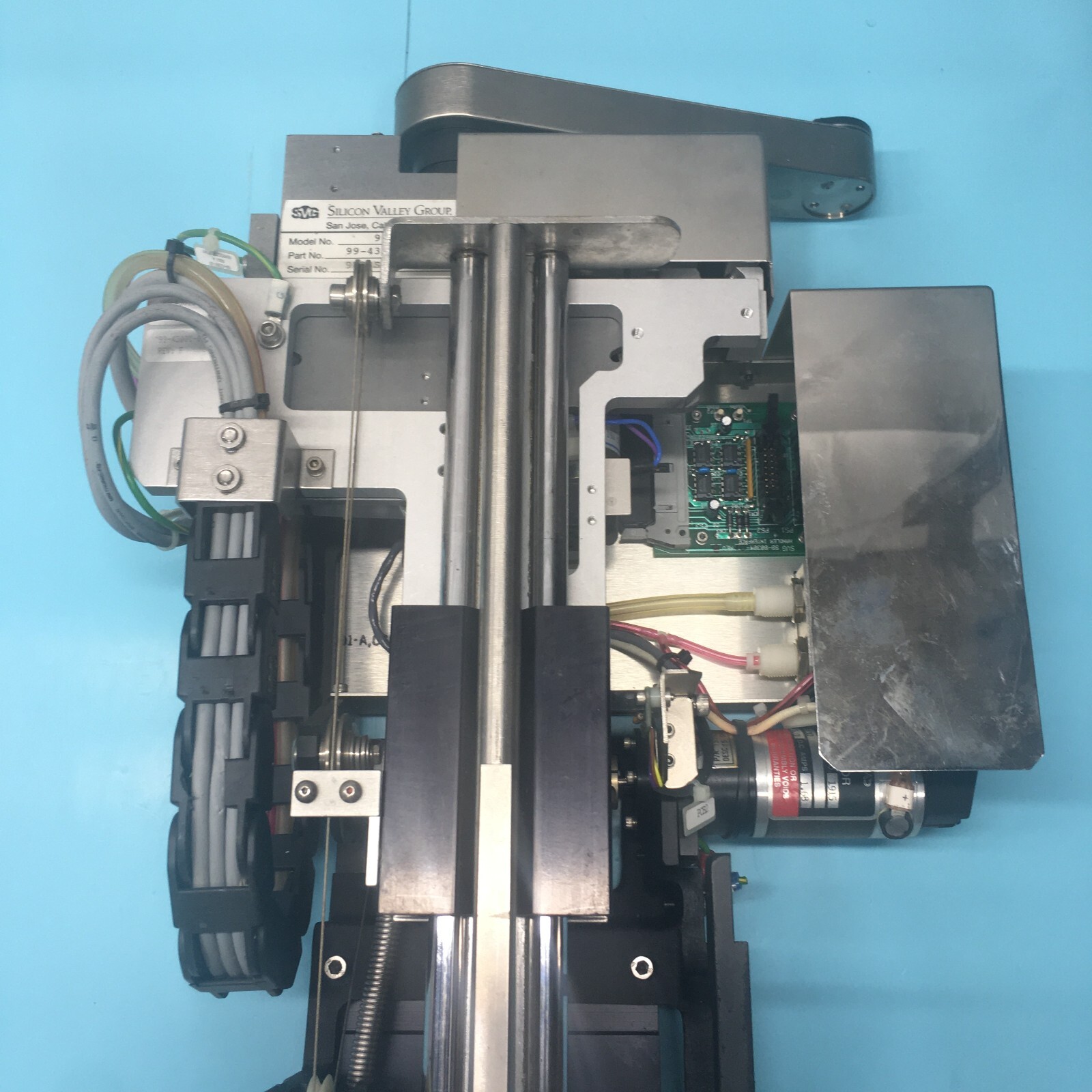 Silicon Valley Group SVG 99-43012-01 Wafer Shuttle Transfer Arm, Robot, 121460