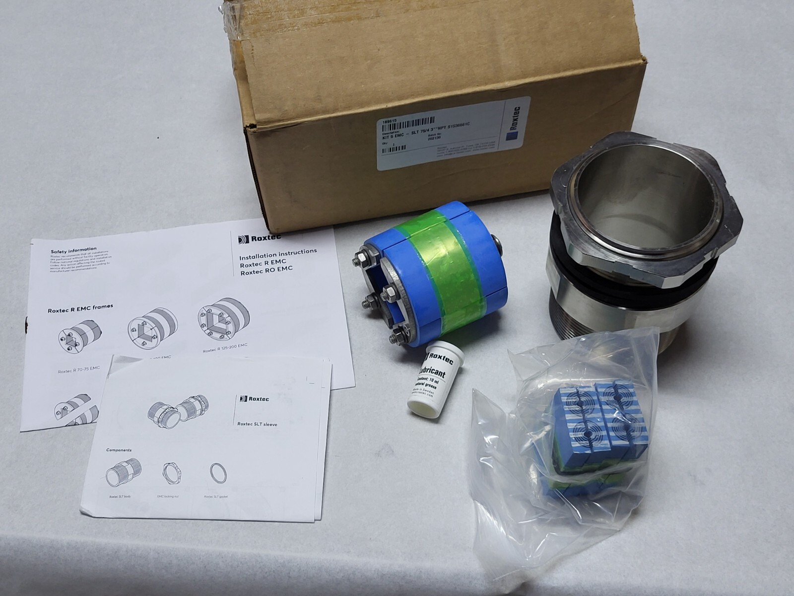 ROXTEC S1536661C (189615) KIT 5 EMC-SLT 75/4 3″ NPT, STAINLESS STEEL FITTING NIB