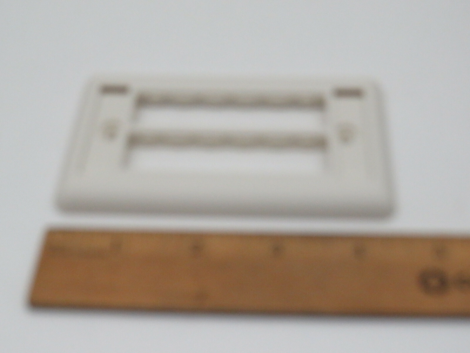 (10-Pack) Ortronics OR-40300545 Trac Jack Faceplate 1-Gang 6-Port Fog White