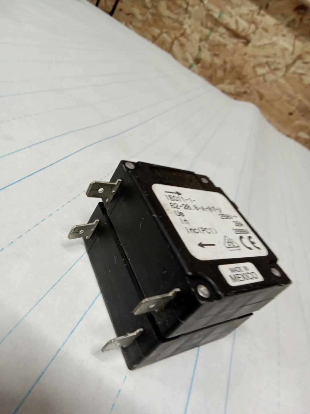 Airpax IEG11-1-62-20.0-01-V IEG1116220001V Circuit Protection