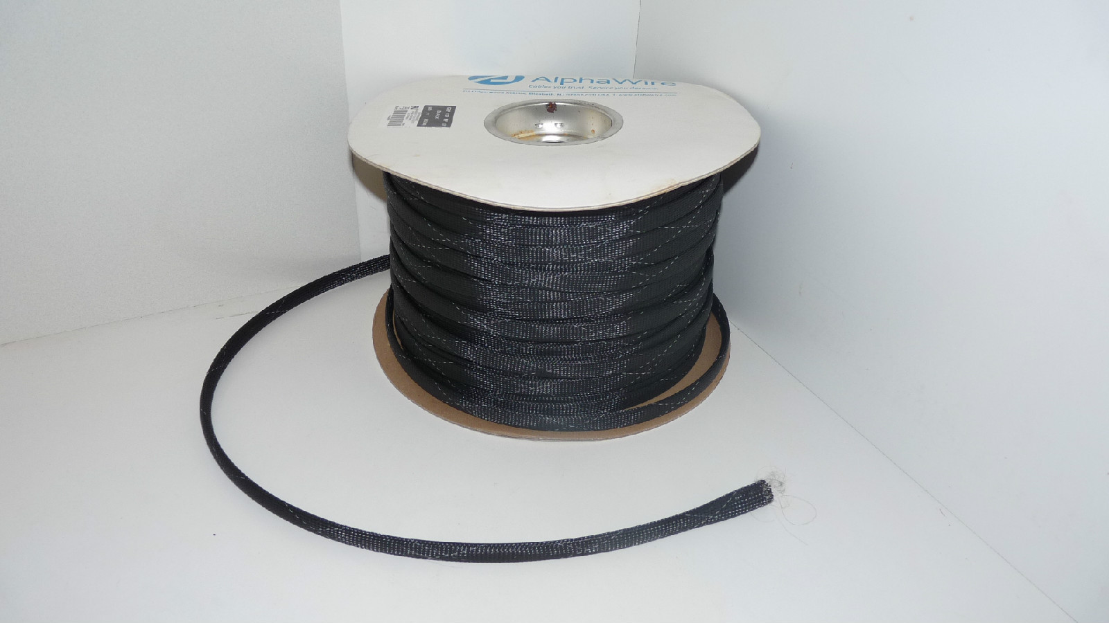 AlphaWire GRP-120-NF12 Black Braided Cable Wire 1/2 Sleeving 500ft GRP120NF12