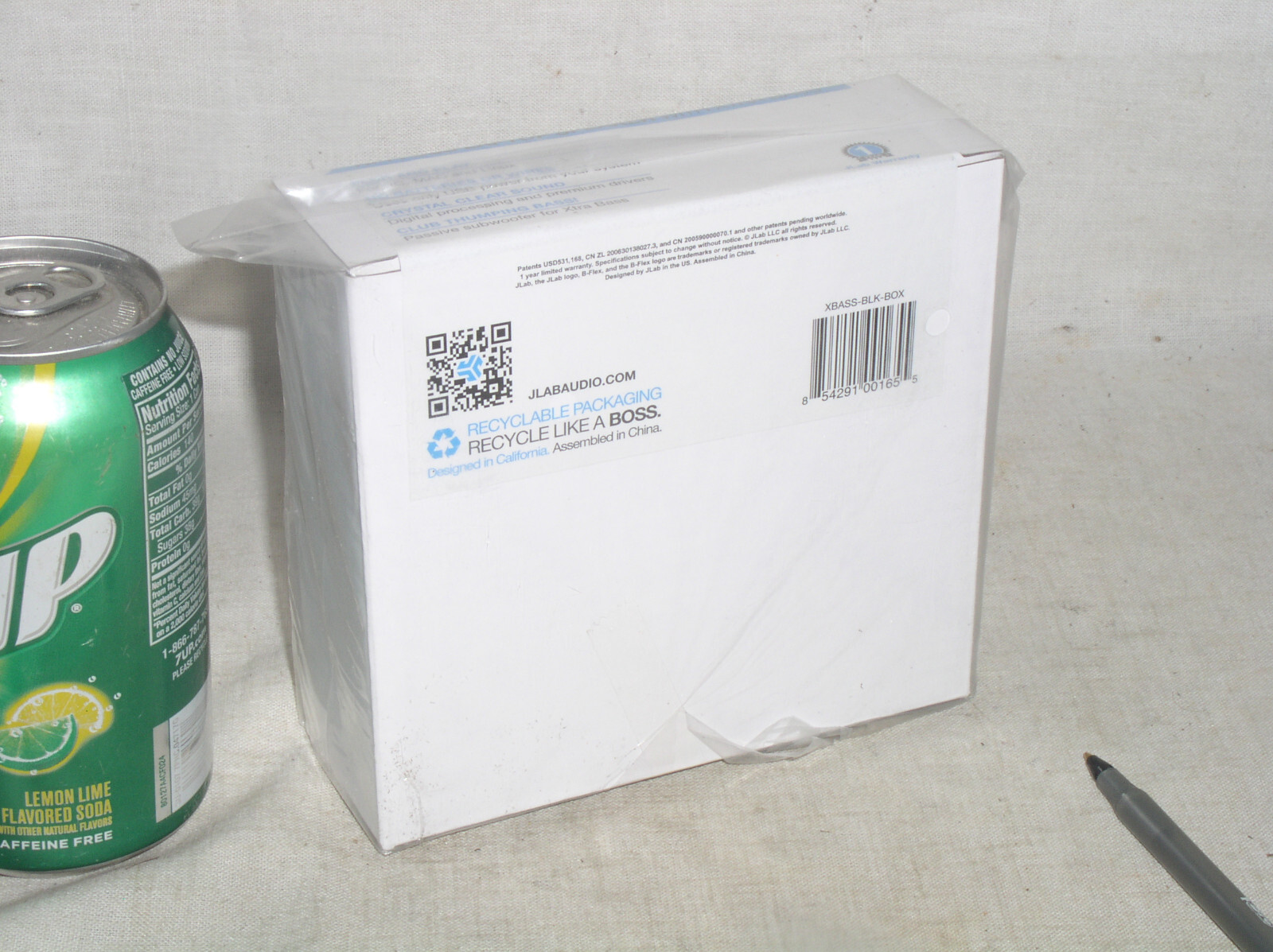 NEW SEALED JLAB XBASS-BLK-BOX JLAB AUDIO B-FLEX USB POWER LAPTOP X-BASS SPEAKER