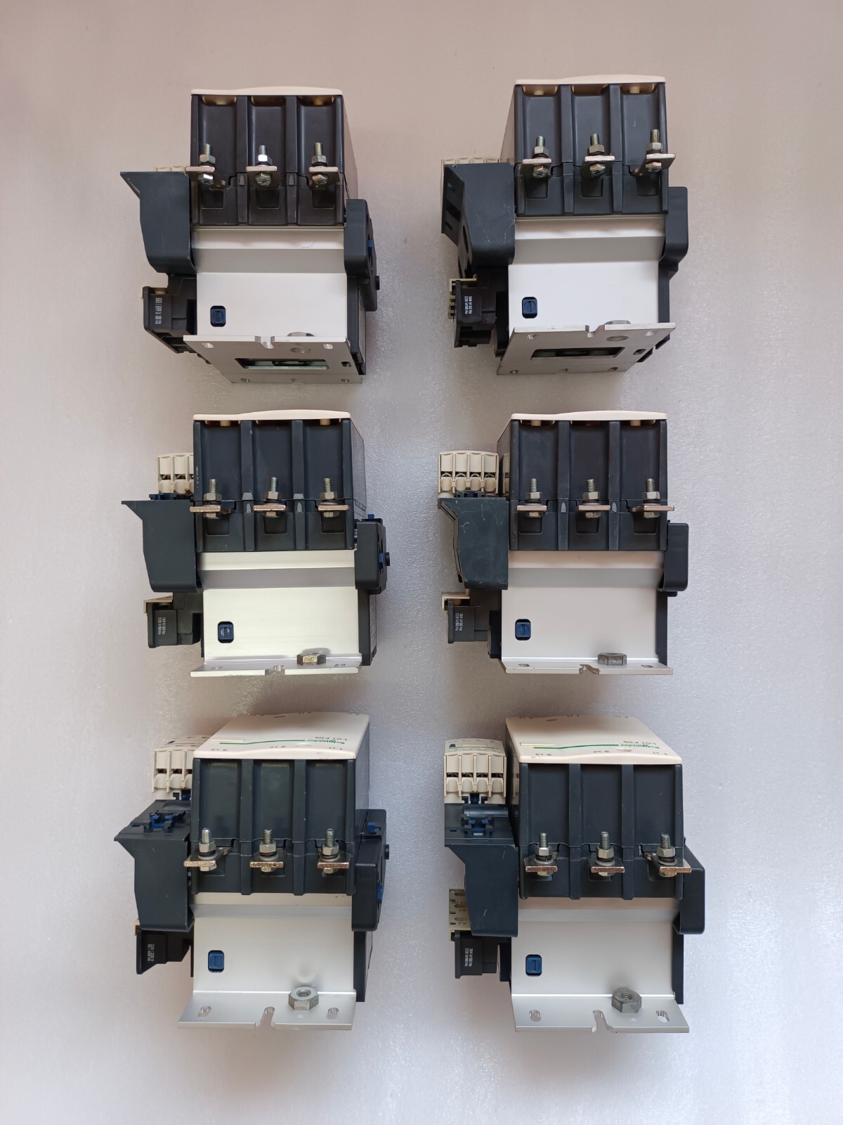SCHNEIDER LC1F115 CONTACTOR SCHINEIDER 115AMP POWER CONTACTOR COIL VOLTAGE 220V