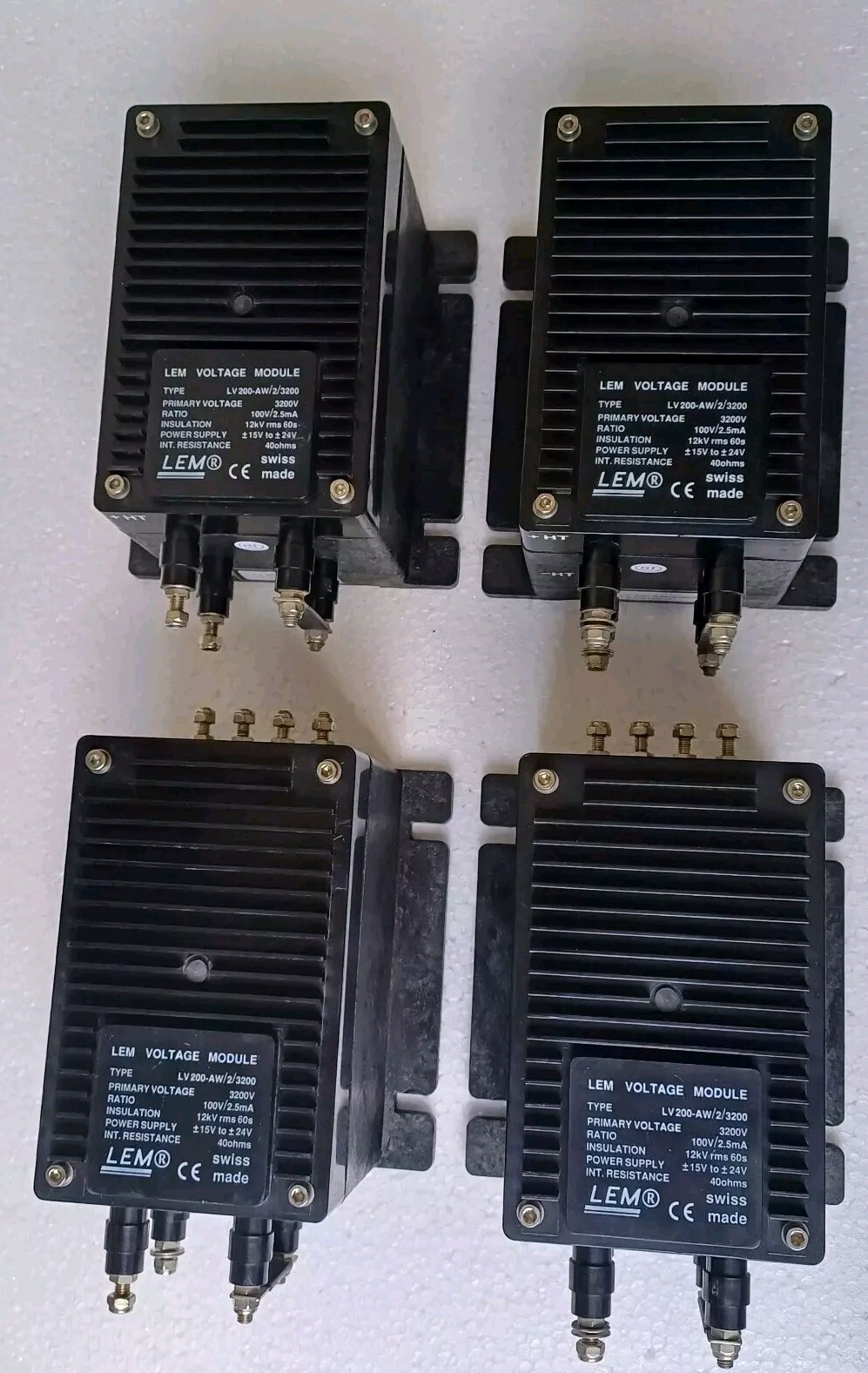 1PIECE LEM VOLTAGE MODULE LV200-AW/2/3200 LV200AW23200 SWITZERLAND