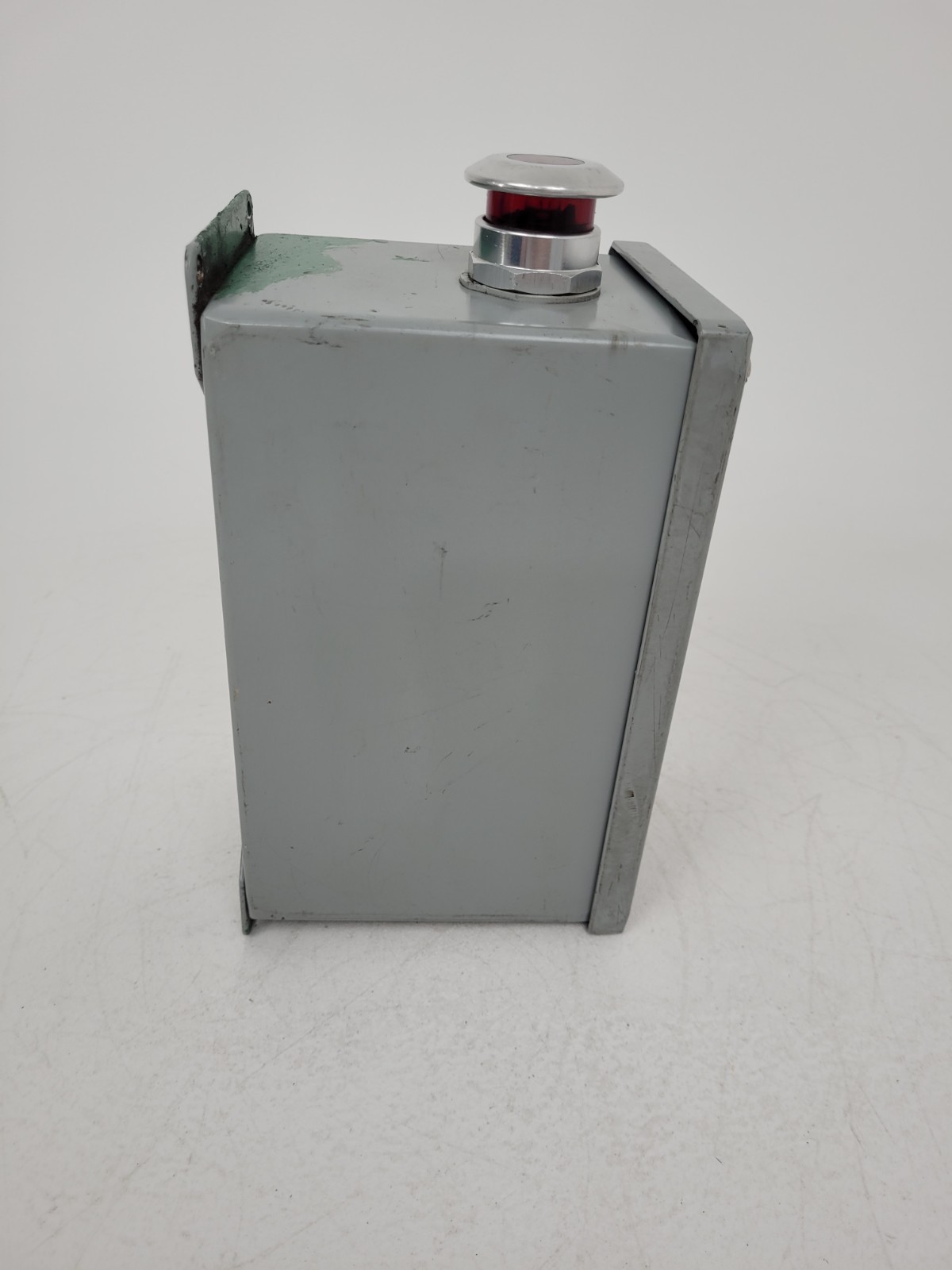 E-3PBX Hoffman Pushbutton Enclosure w/ Pushbutton and Red Light- Next Day Option
