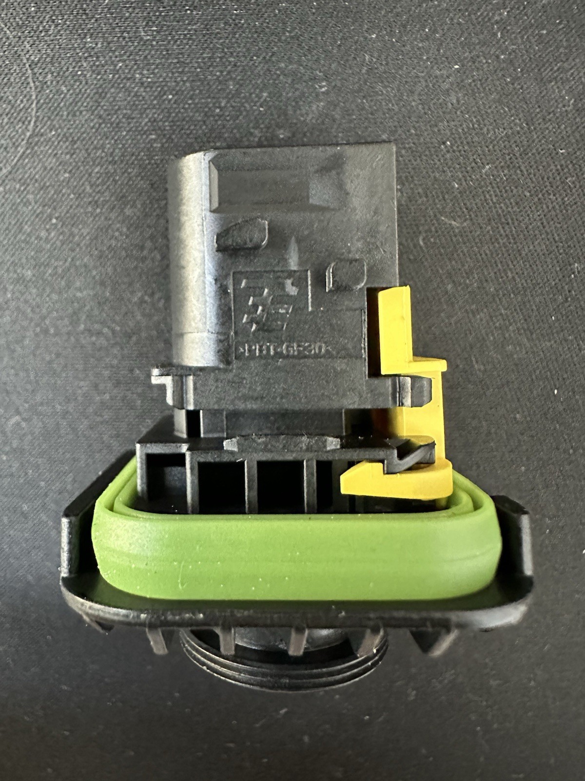 TE Connectivity 1-1703820-1 New Old Stock