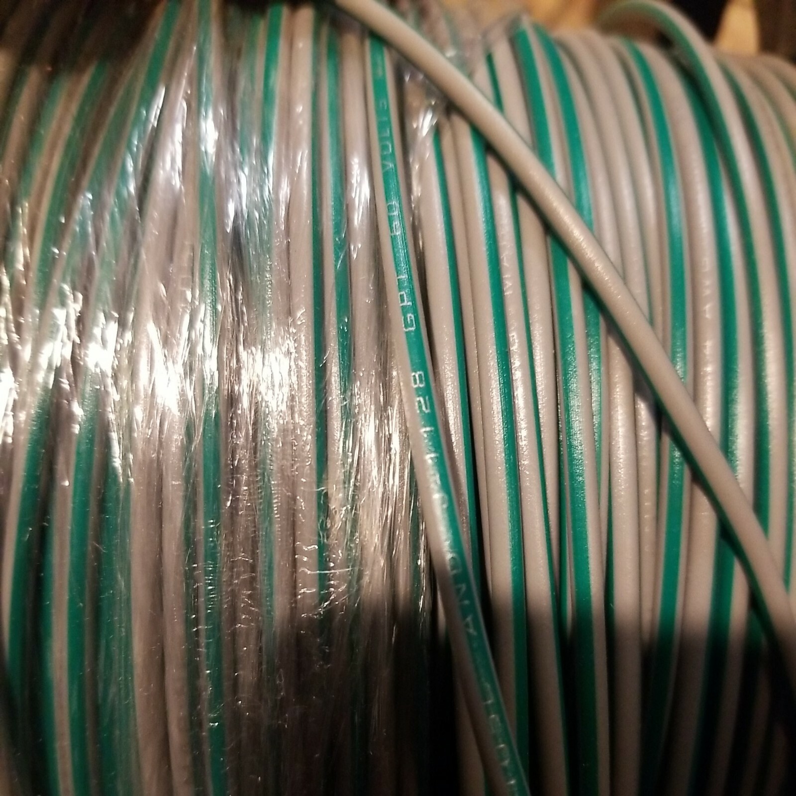 MARINE SAE J-378C 105C AND J-1128 GPT 14 GAUGE 60 Volt Maximum WIRE