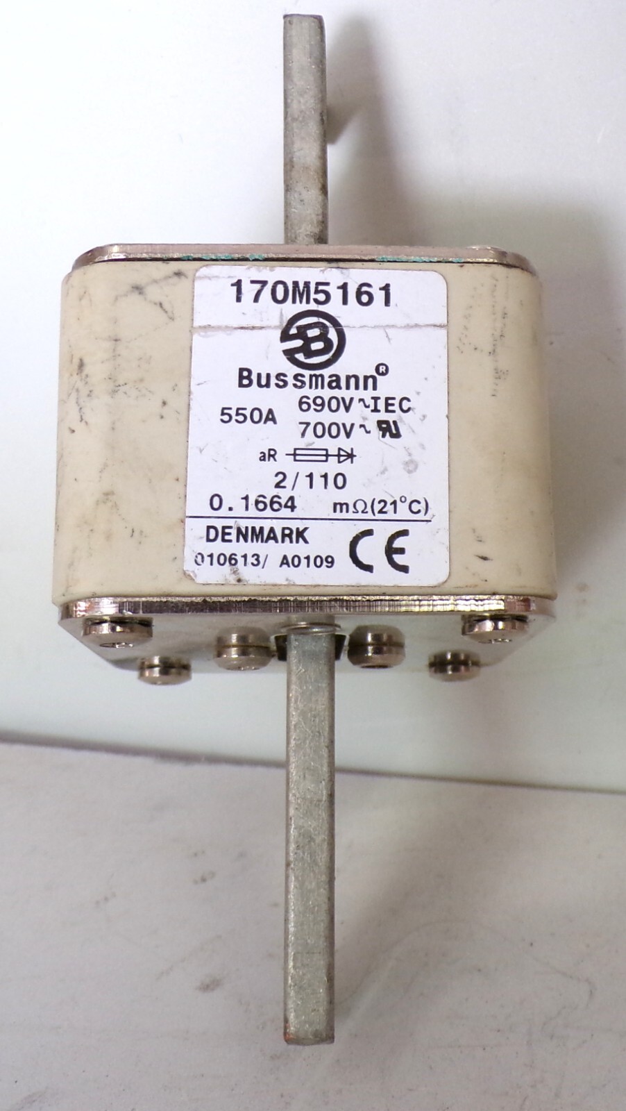 BUSSMANN 170M5161 FUSE 550A 690V made in Denmark Not China / O21