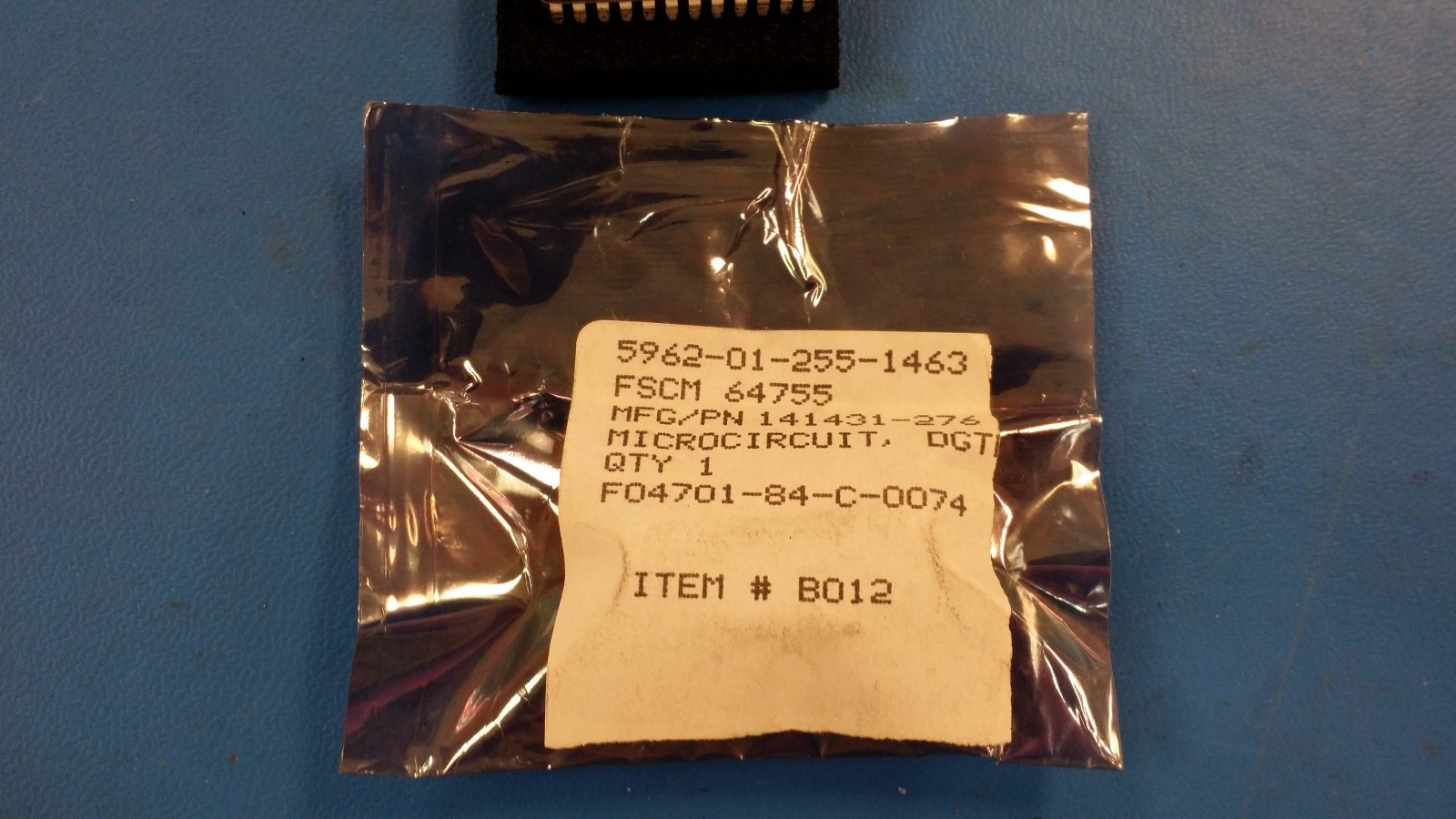 (1 PC) 5962-01-255-1463, 141431-276, TI, Digital Microcircuit