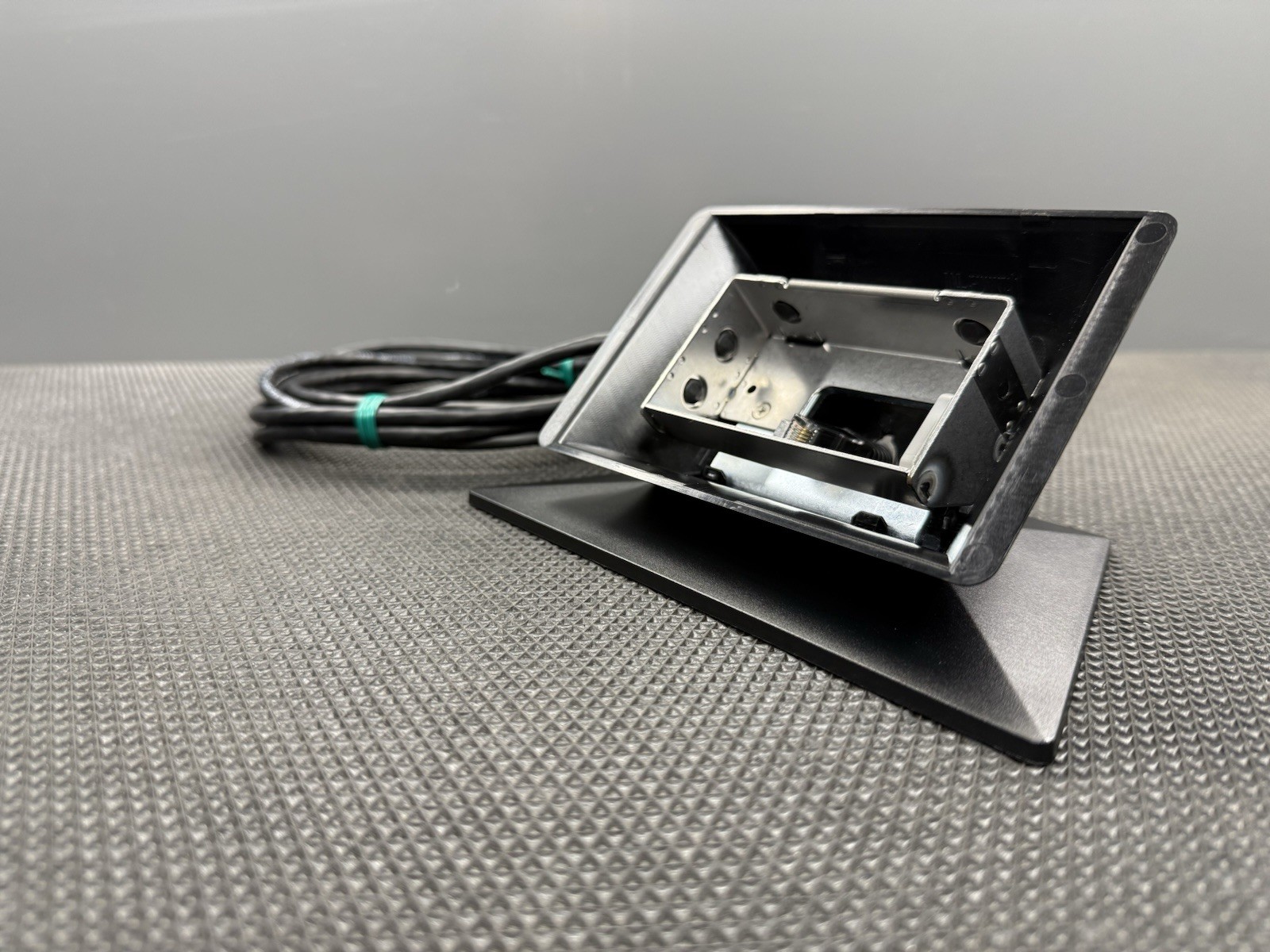 Crestron TSW-760-TTK-B-S, Tabletop Kit