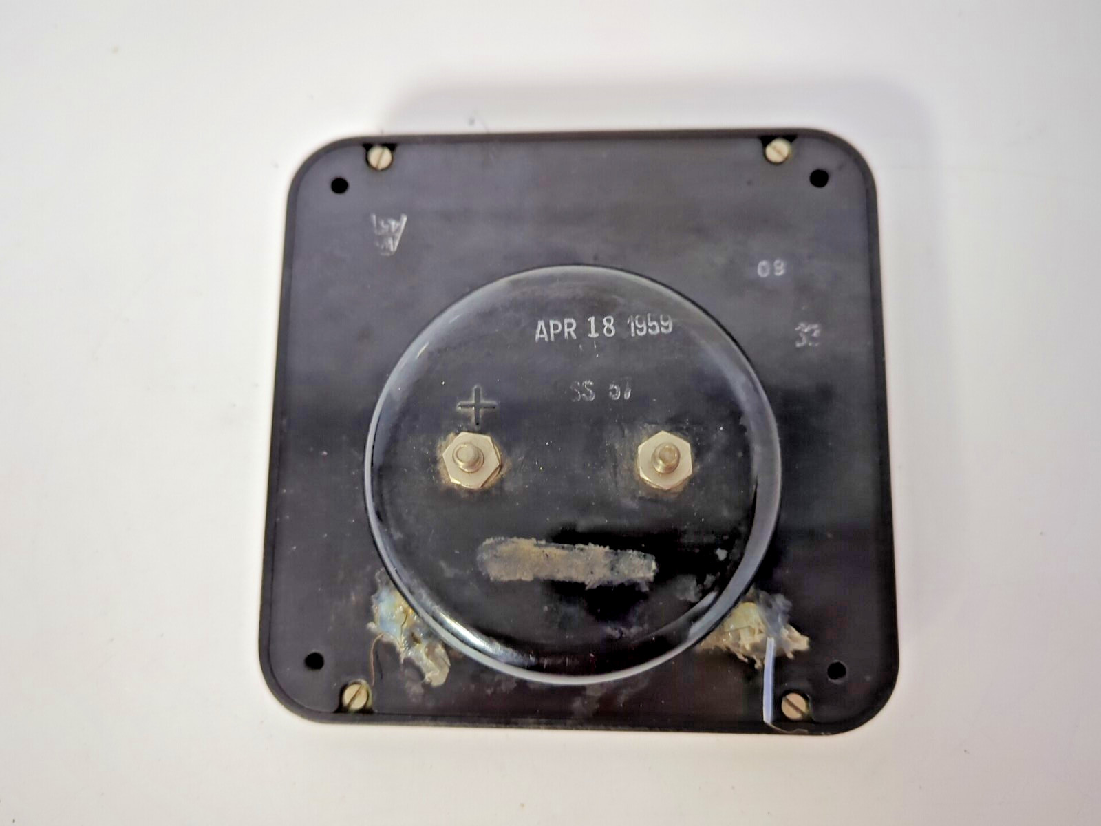 VINTAGE R.M.S. VOLTS DECIBELS 1MW 600 HP MODEL 1051 APR 18 1959