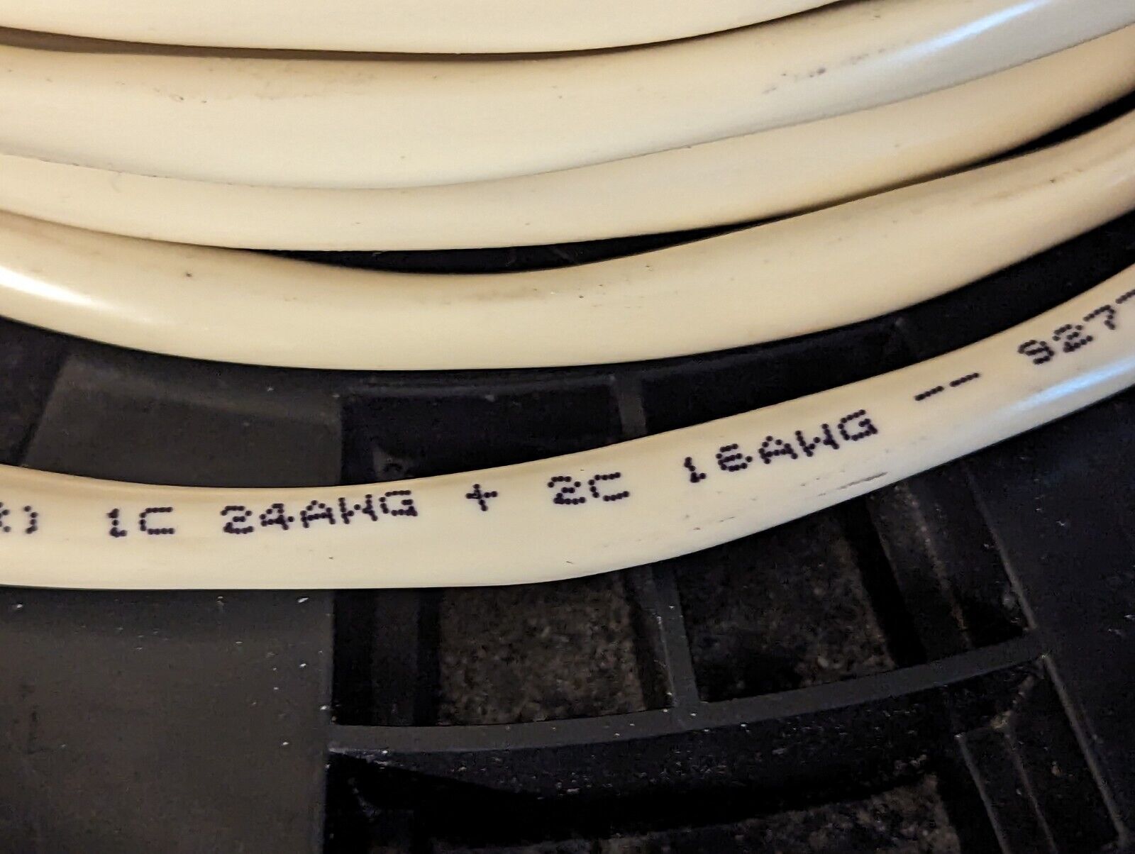 Carol 92772A, 24/1C+16/2C Composite Antenna Rotor Cable In/Out CMX/CMR 50 FT