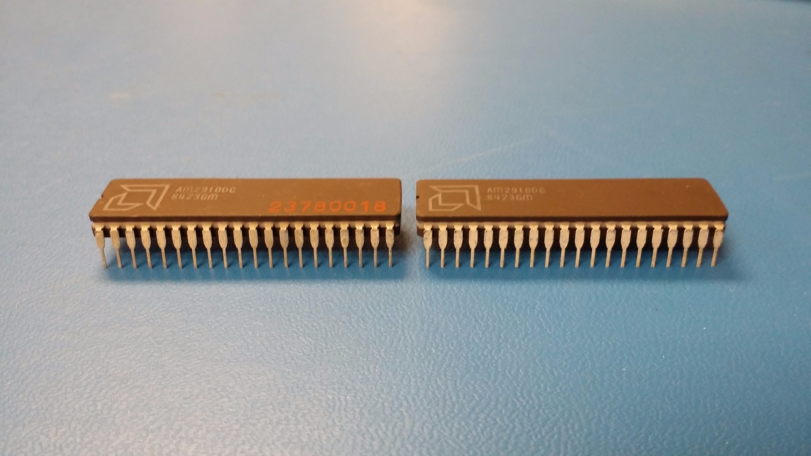 (1 PC) AM2910DC AMD IC,MICROPROGRAM SEQUENCER,ECL/TTL,DIP,40PIN,CERAMIC