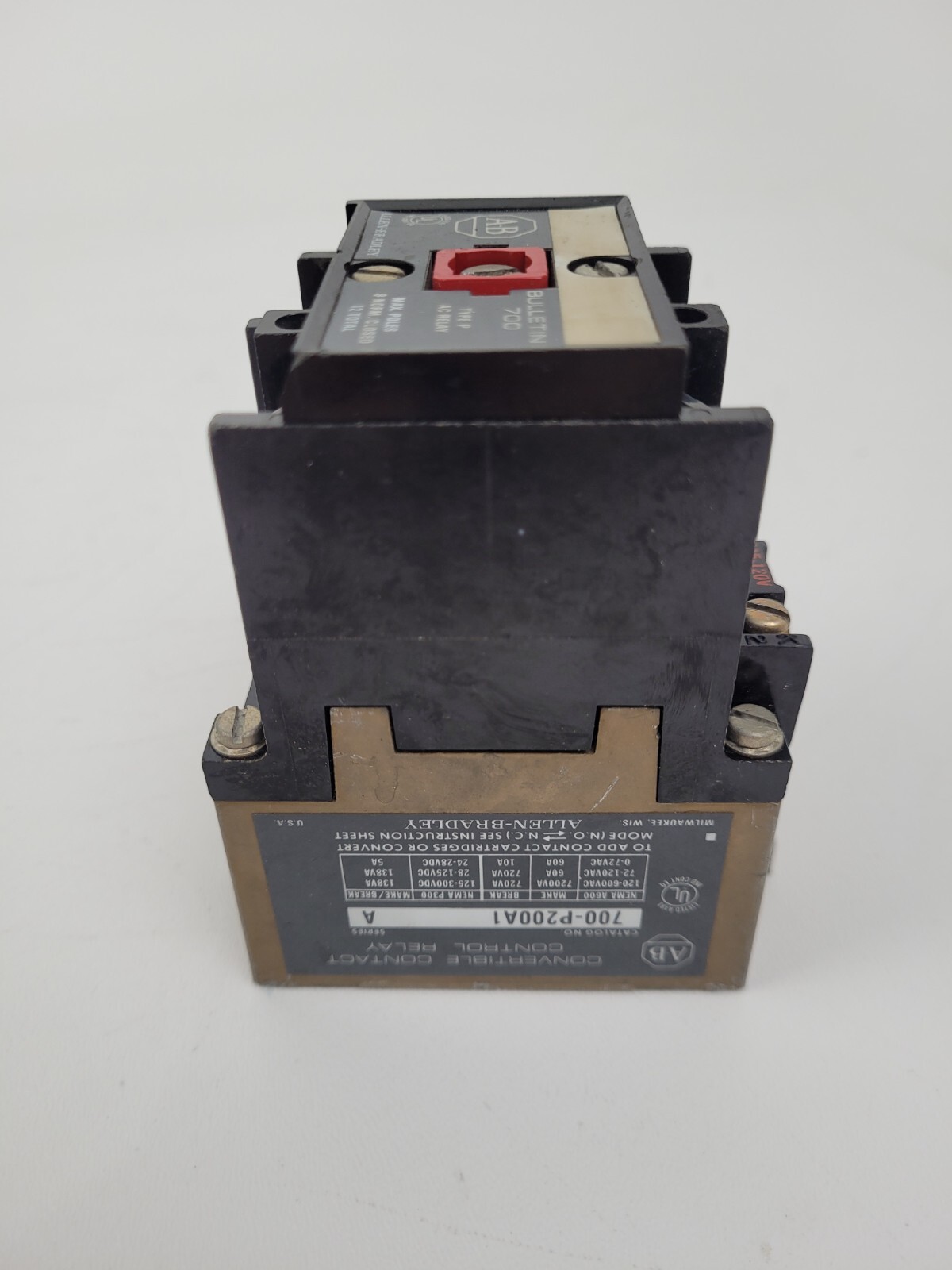 700-P200A1 Allen-Bradley Control Relay w/ 120V Coil – Next Day Option