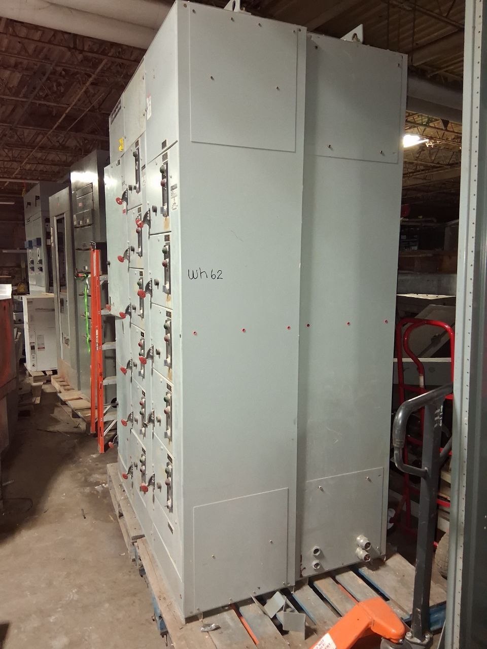 GE 8000 Line Motor Control Center MCC 480V 3 Phase 600A Industrial