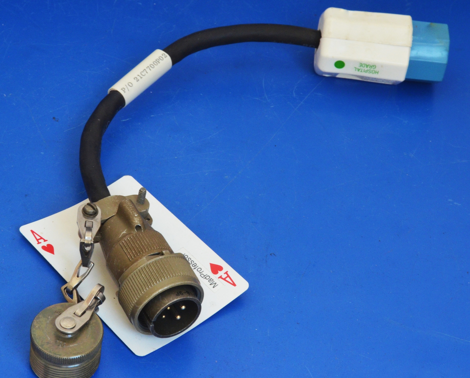 Amphenol MIL Spec 7-Pin Circular Connector Dust Cover Clamp Leviton Hosptl Grade