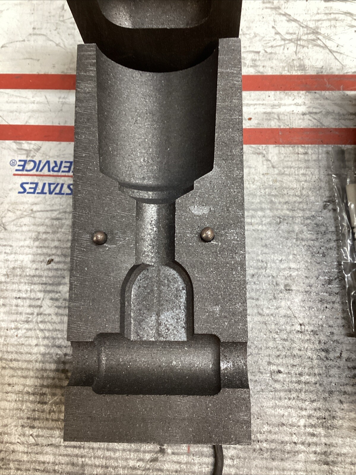 ERICO CADWELD IP-A SSC-2V MOLD 250 KCM CONC RUN & TAP #115 CART ED4U 3295