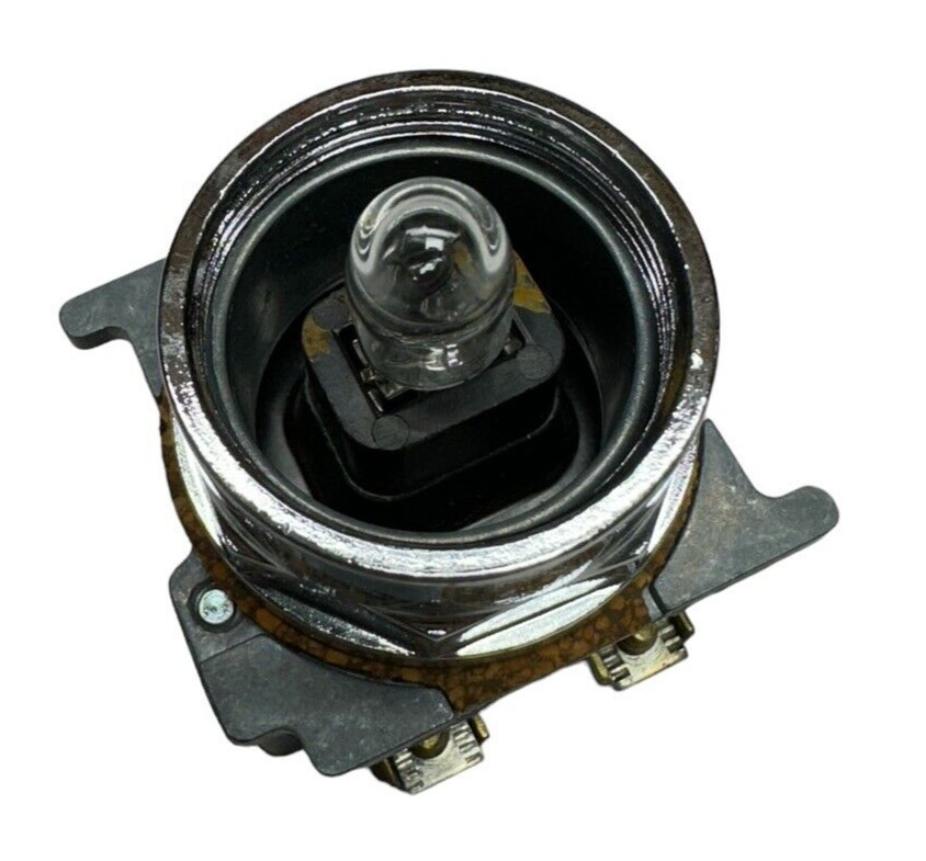 Eaton Cutler-Hammer 10250T184 – Standard Industrial Light, Trans. 1-hole, 480V