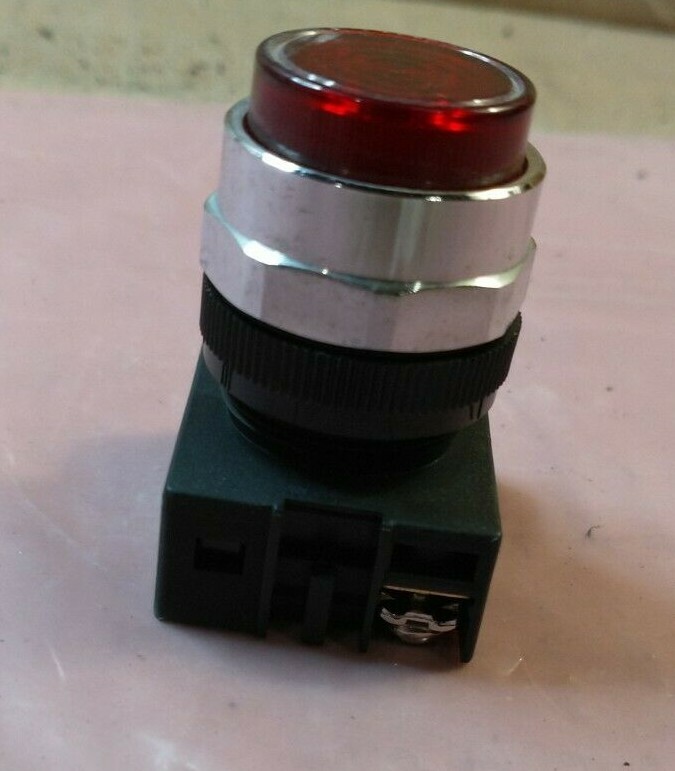 IDEC APW199 Red Pilot Light Operator 22mm – Fast Shipping