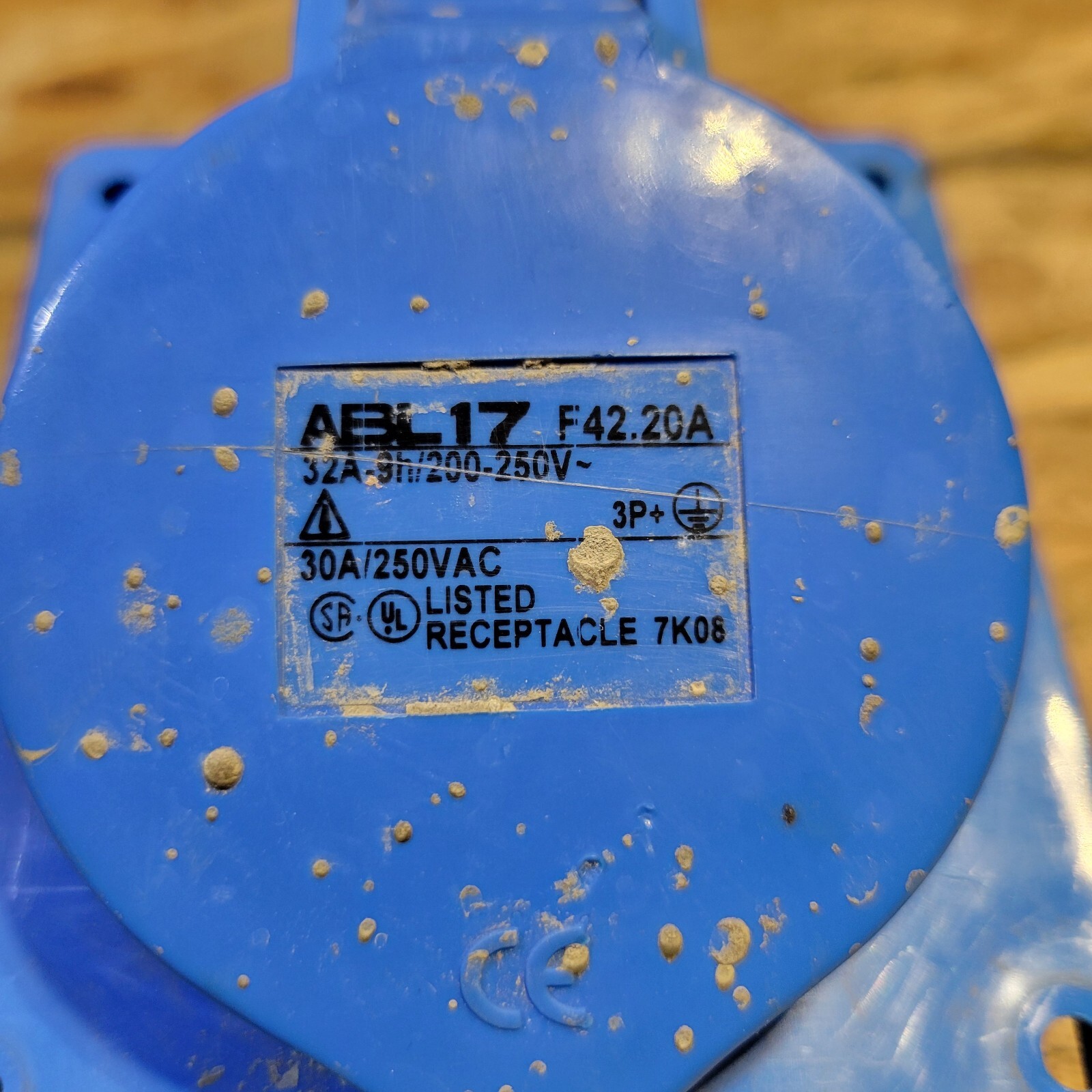 ALTECH CORP ABL17 F42.20A / 250v 32amp (USED)