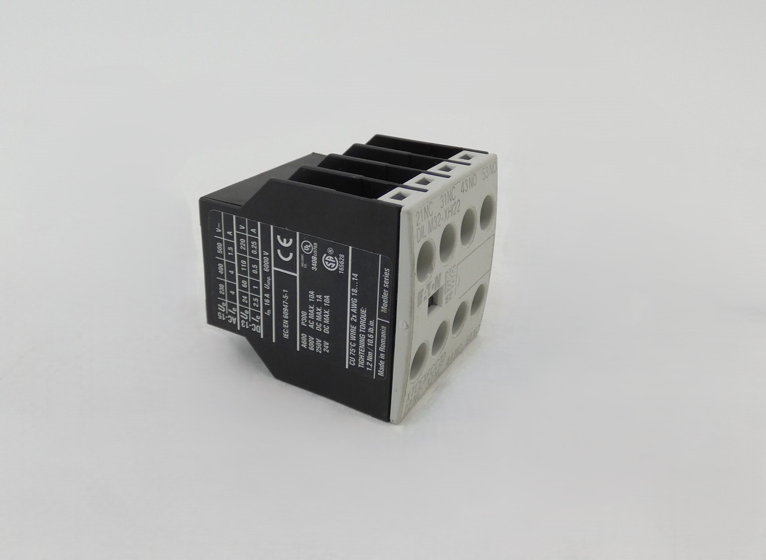 Eaton XTCEXFCC22 Auxiliary Contact Block 24V 10A