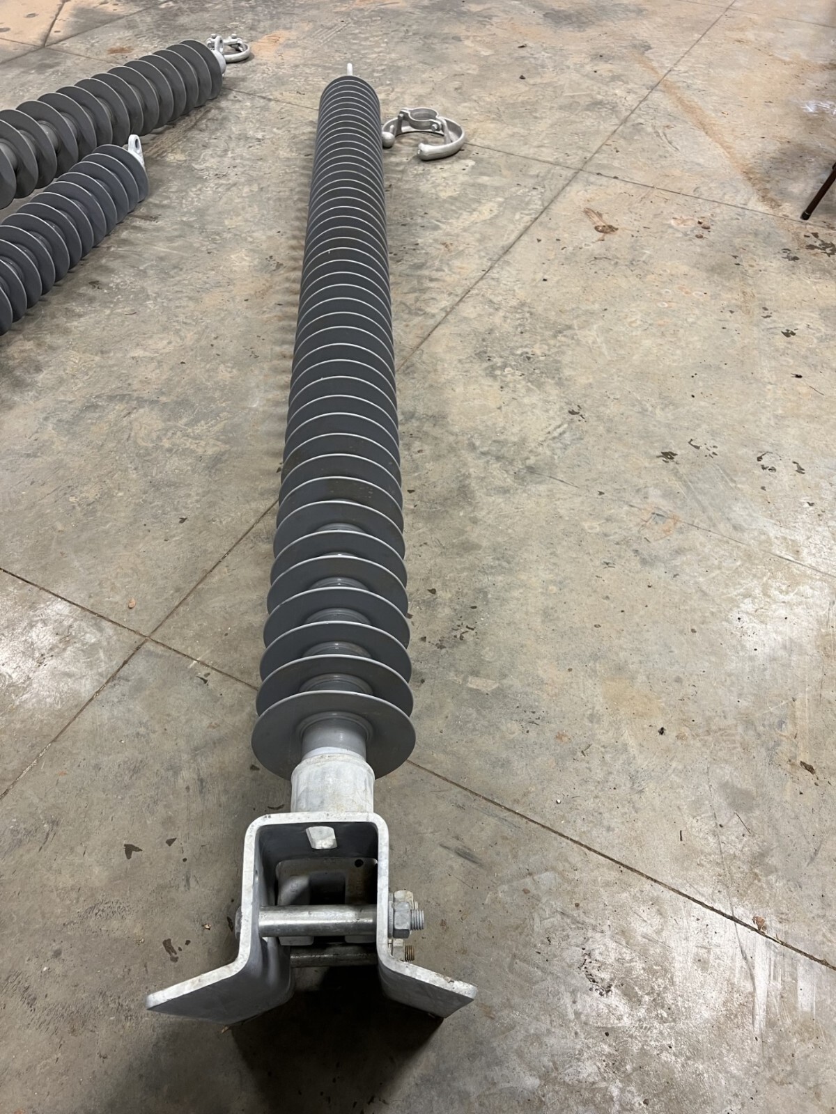 Polymer Horizontal line post Insulator H391120VB11 120″ Long