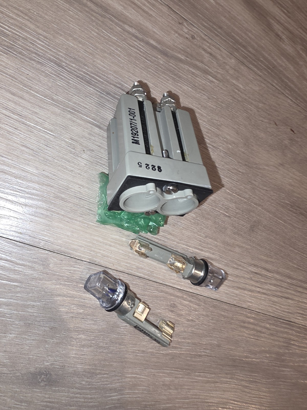 ***5PK*** Bussmann FHL10G Fuse Holders Military