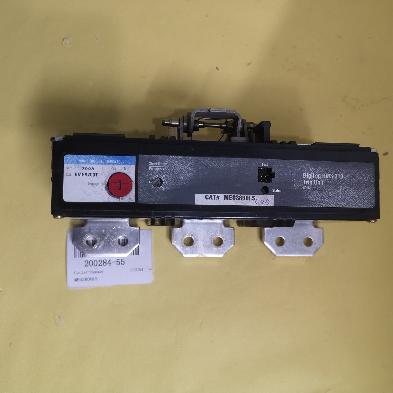 Cutler-Hammer MES3800LS Circuit Breaker