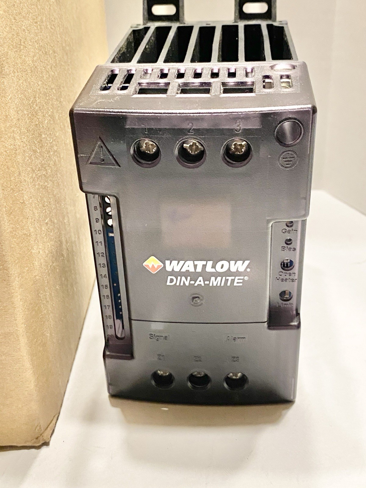 WATLOW DIN-A—MITE POWER CONTROLLER DC20-24S0-0000 / DC2024S00000 (0pen Box)