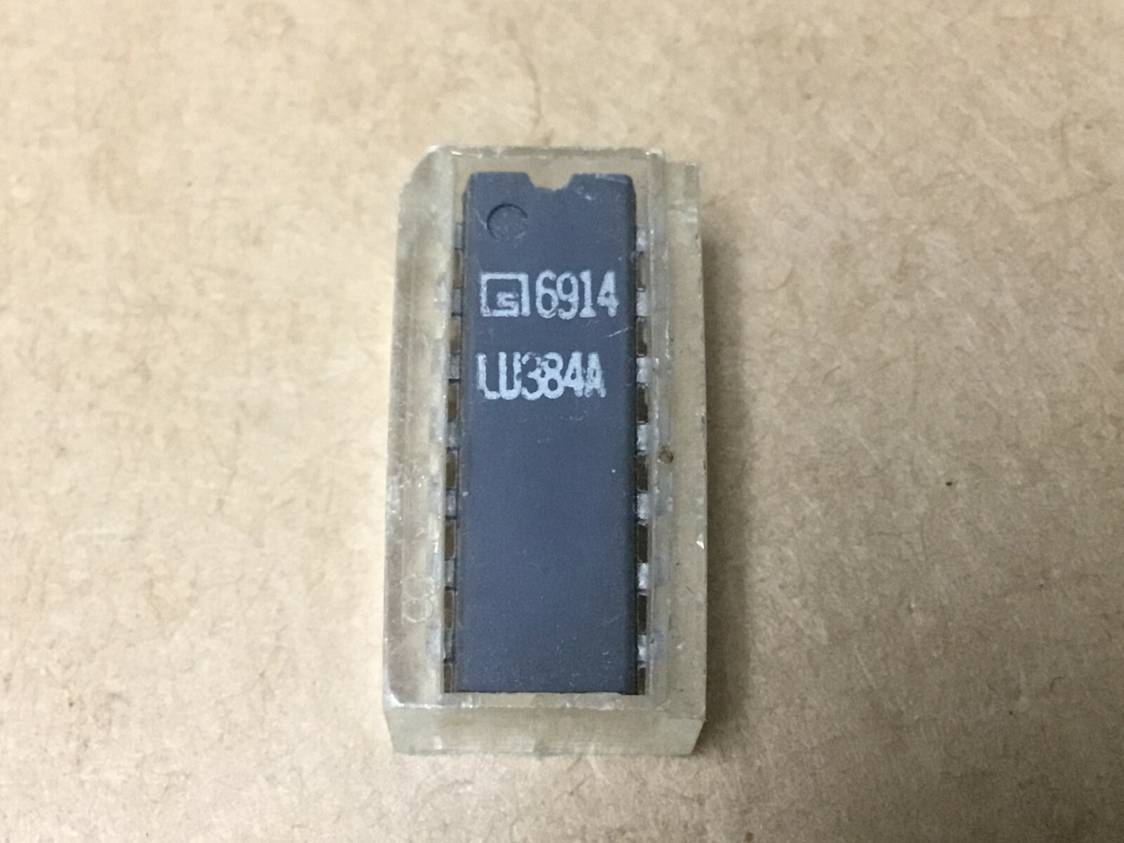 (1 PC) SILICON GENERAL LU384A DIGITAL MICROCIRCUIT