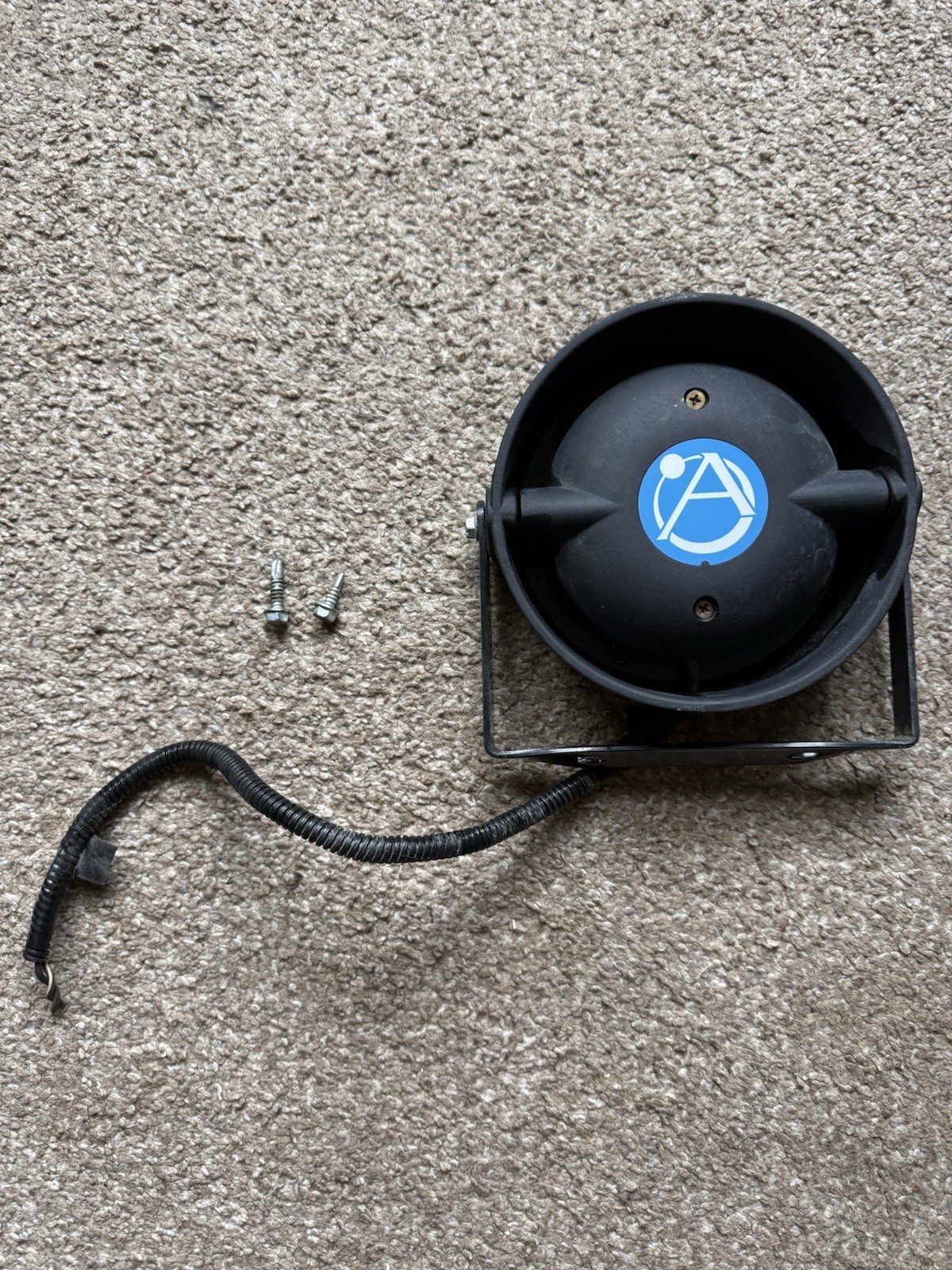 Atlas Universal SIREN Speaker LBH-100 11 OHM Not Whelen Federal Police Utility