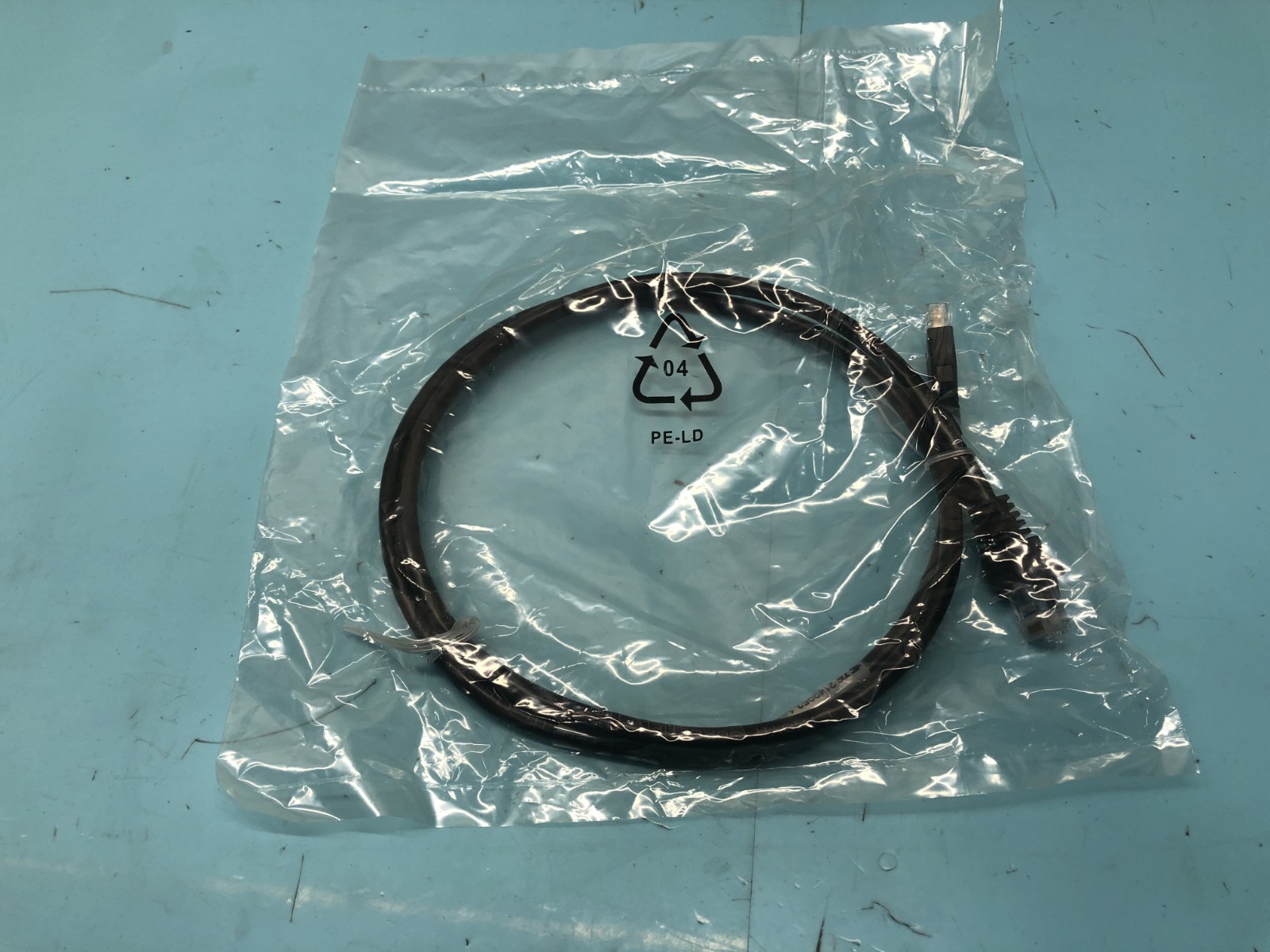 Lot of 8 Allied Telesis AT-UTP/RJ.5-100-A-008 RJ.5 to RJ45 Cables, 1M, 195635