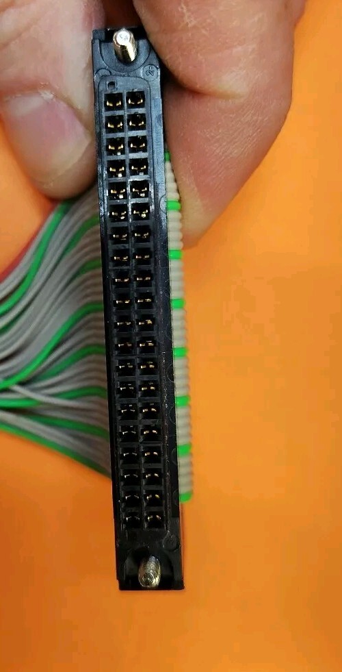 E43842 AWM 2651 105C 300V VW-1 RIBBON CABLE With End Terminals