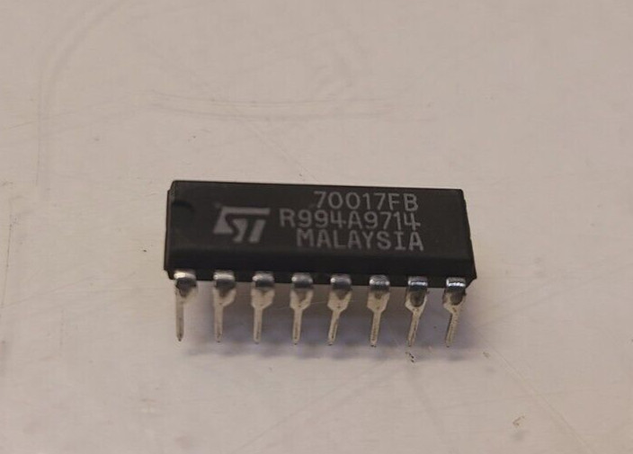 25 Quantity of Ford Integrated Circuits 70017FB | R994A9714 (25 Qty)