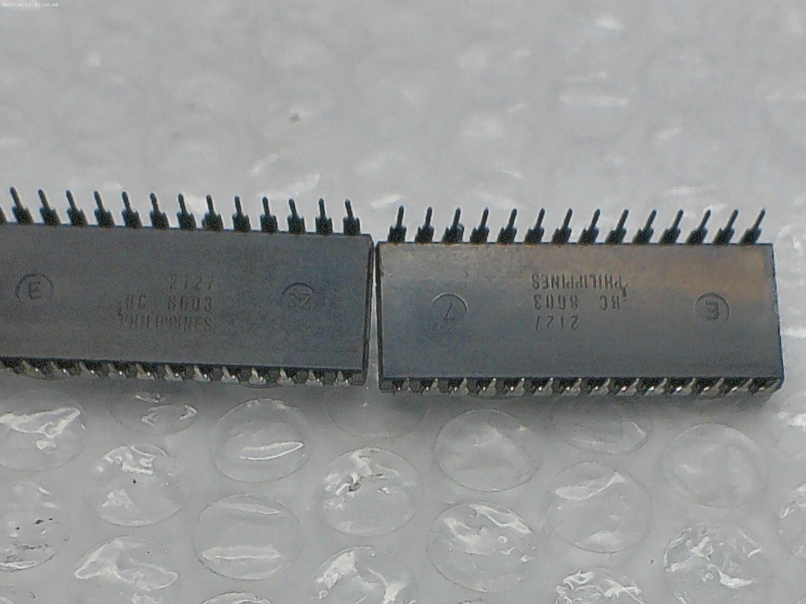 INDUSTRIAL SPARE P8G21H 2127 INTEGRATED CIRCUIT LOT OF 2 NSNP