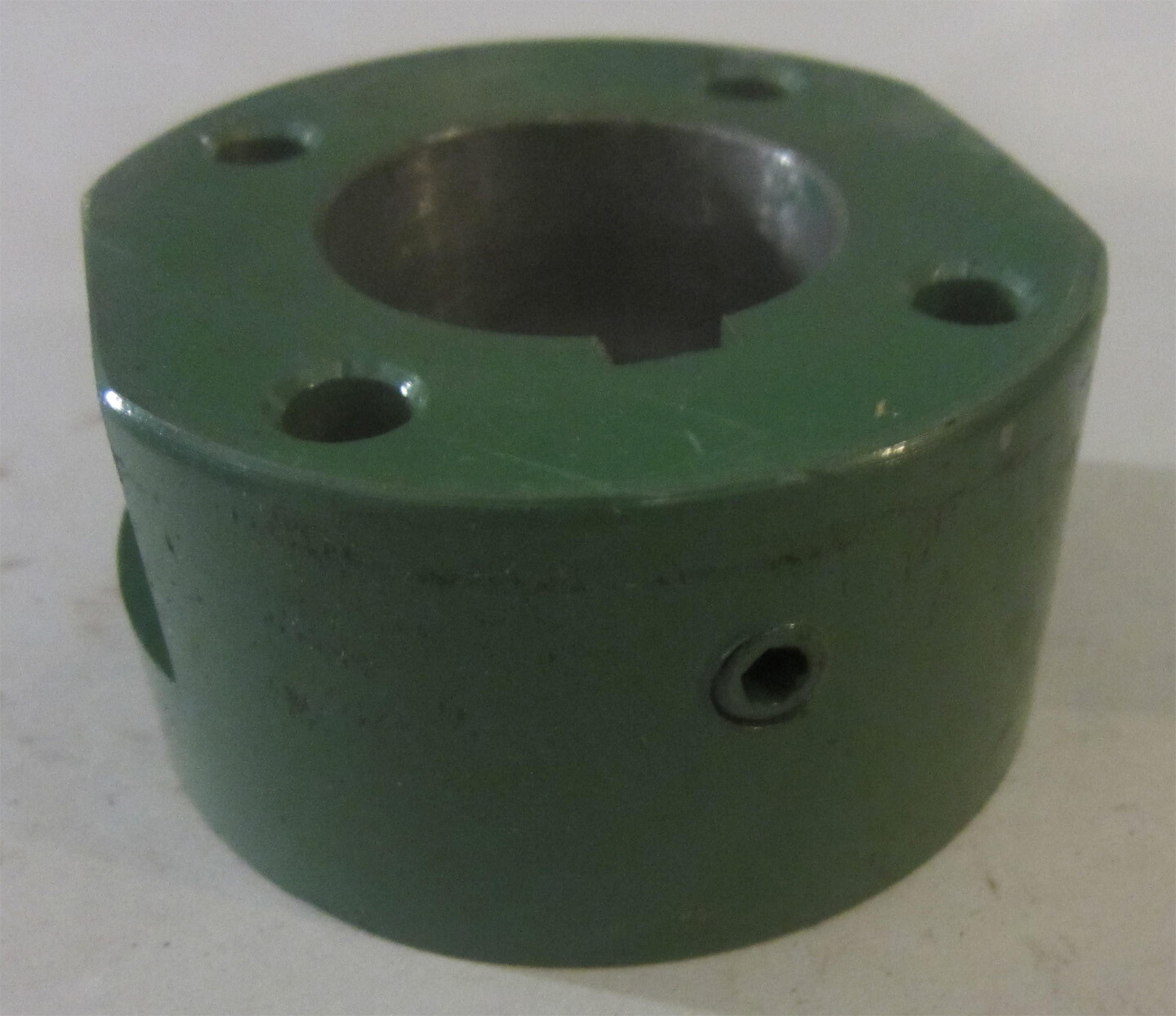 Woods Size 7, 1-3/8″ Bore Spacer Hub, Model 7SC-H x 1-3/8, New