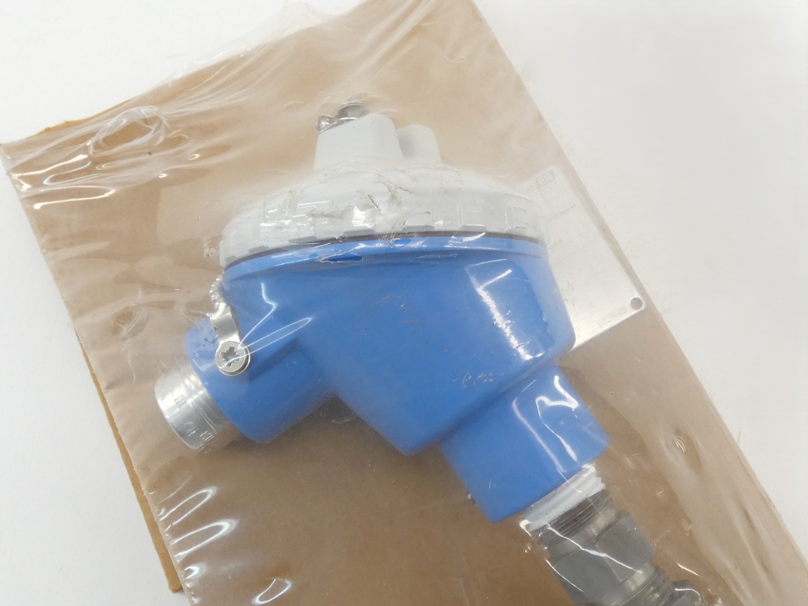 Endress+Hauser TH13-8A33A4AB31BK Temperature Sensor – NEW Surplus!