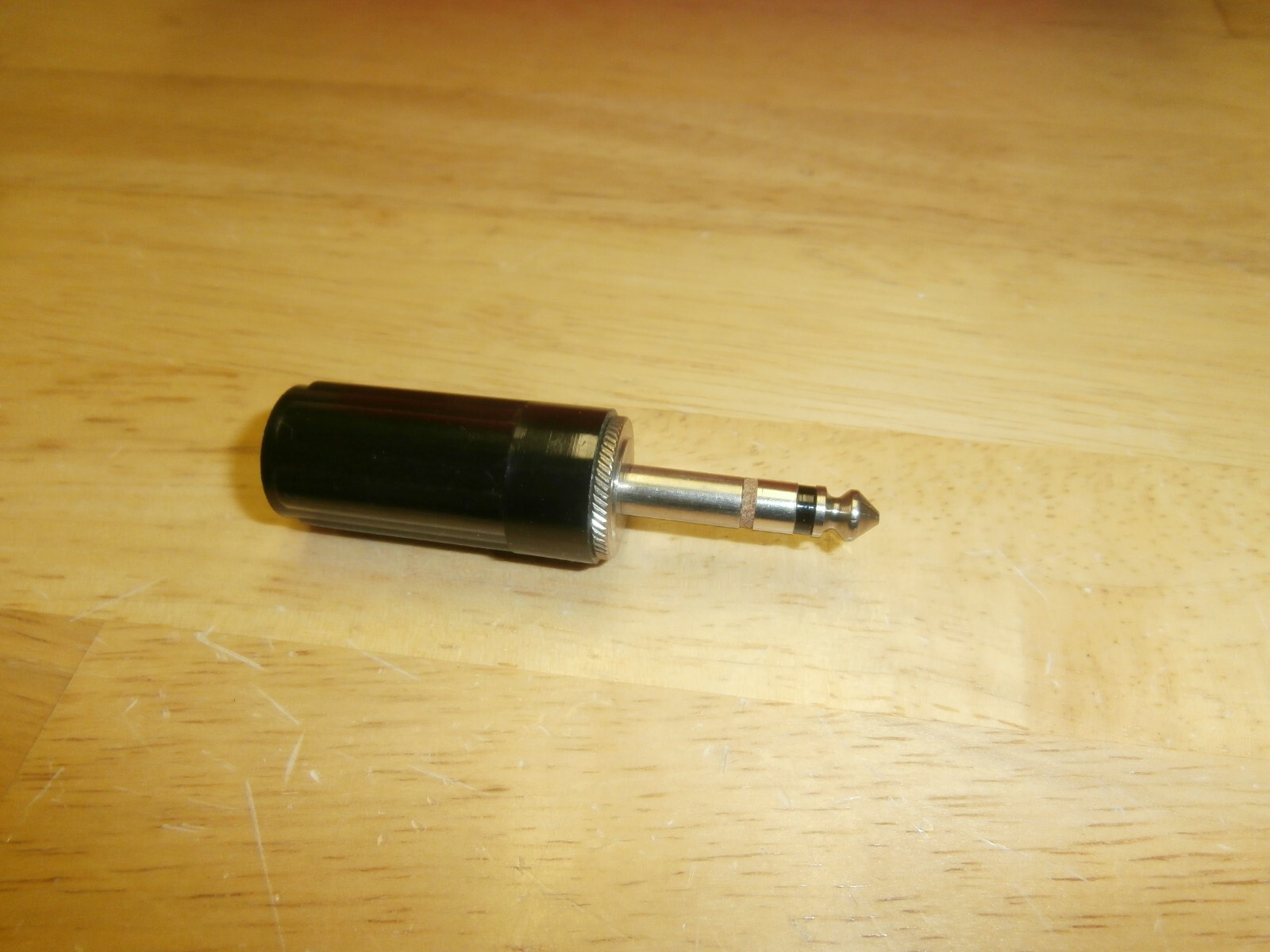 Vintage HH Smith 227 Black 1/4″ Male Stereo Plug,NOS