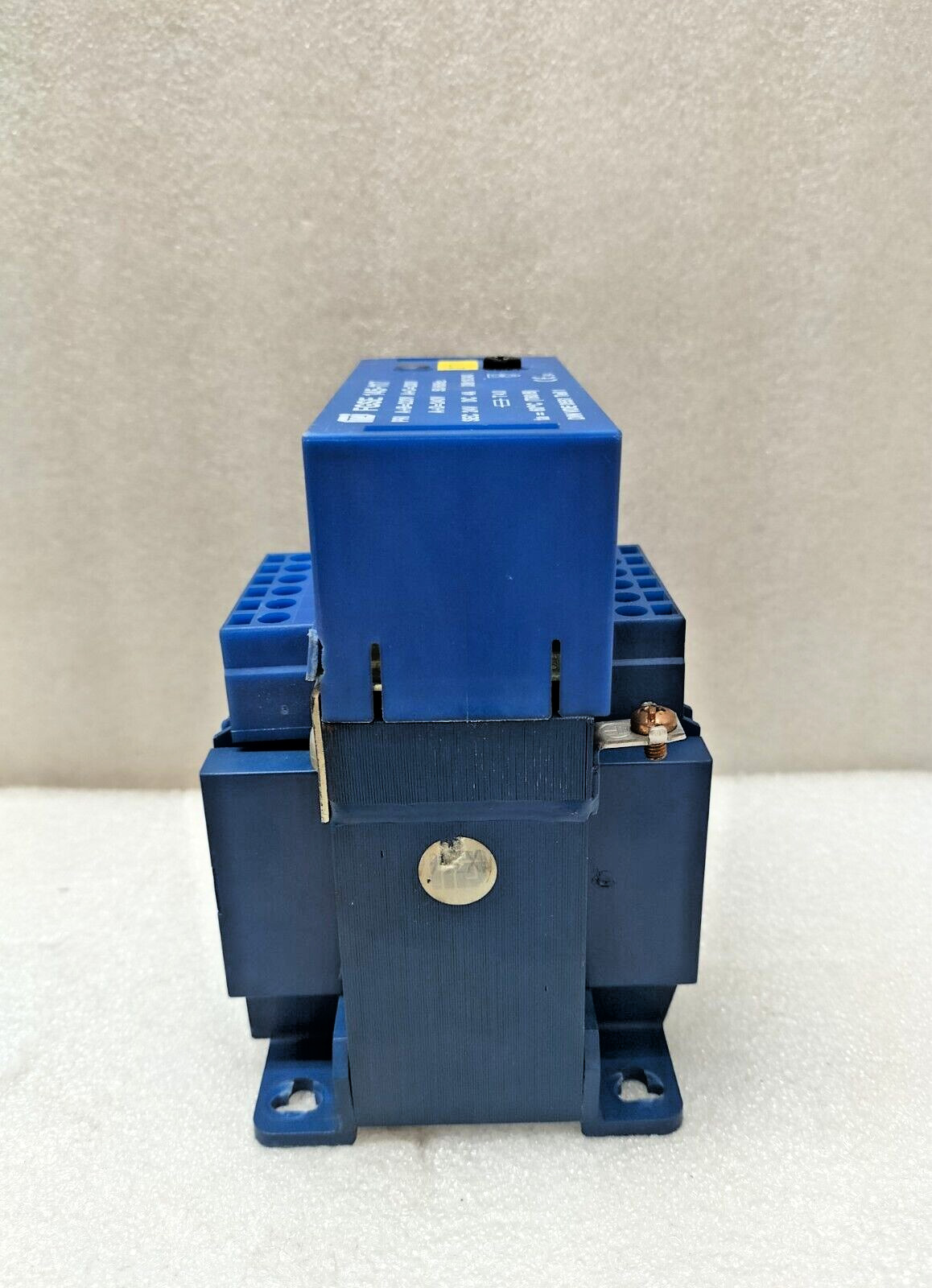 FGSE 145-117 TRANSFORMER A+B=220V A+C=230V A+D=240V 50/60 Hz