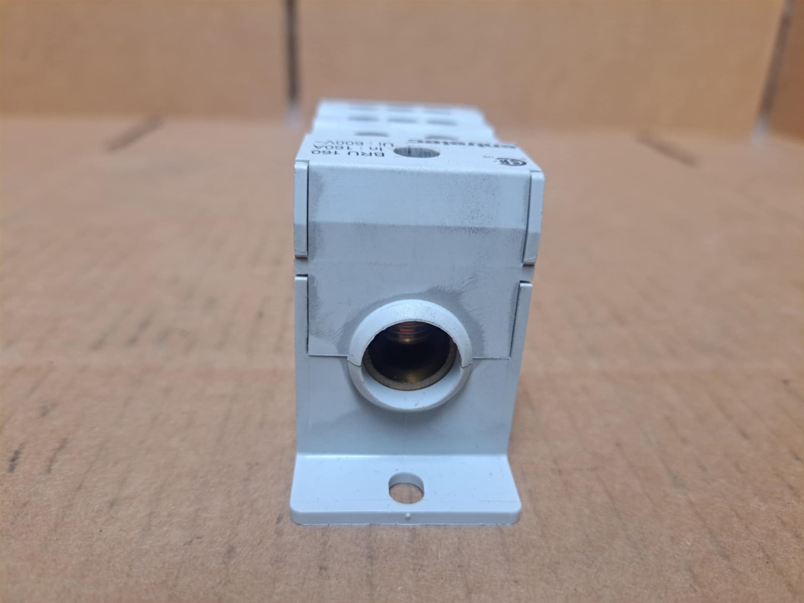 Entrelec Distribution Terminal Part No. BRU 160 600V 160A