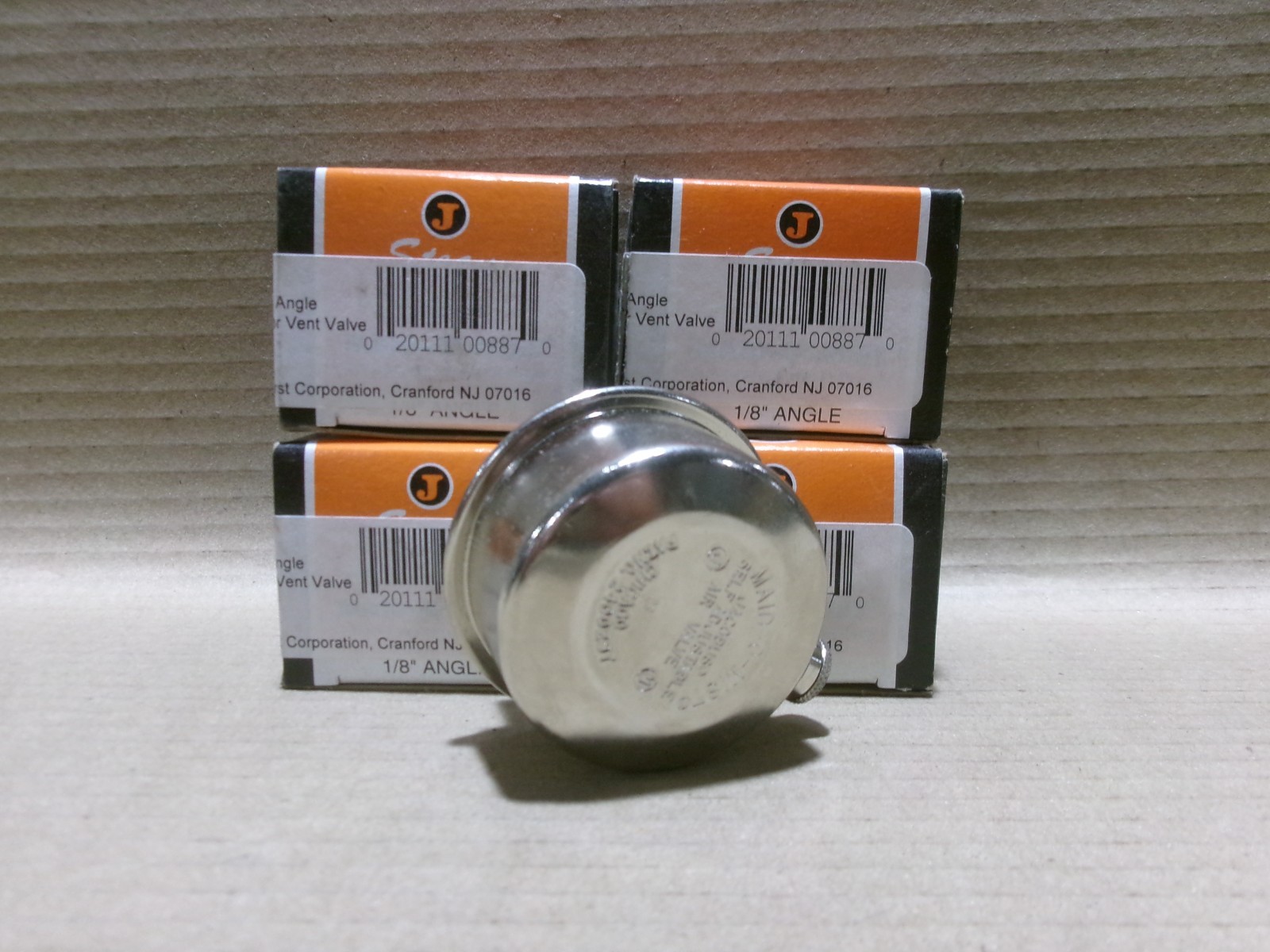 New Maid-O-Mist A887 Lot of 4 #6 1/8″ Angle Radiator Vent Valve AK