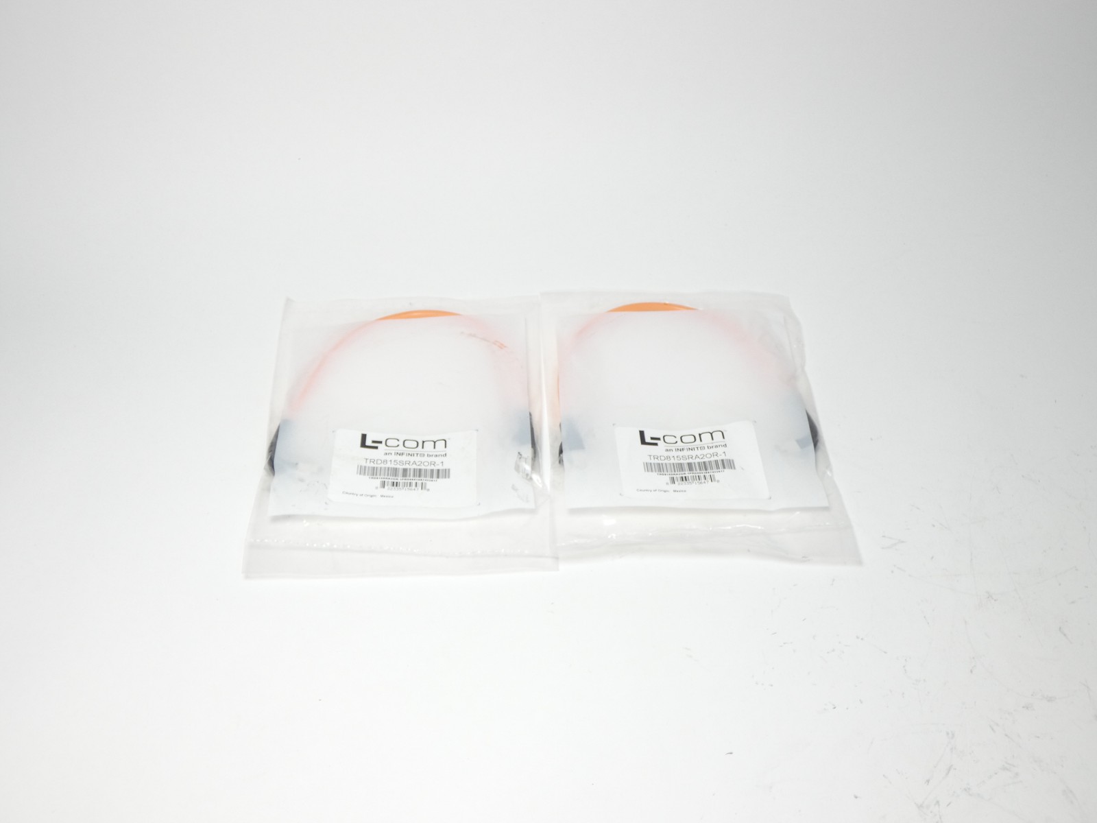 *Lot of 2* L-Com TRD815SRA2OR-1 Shielded Right-Angle 1FT Patch Cable – NEW Su…
