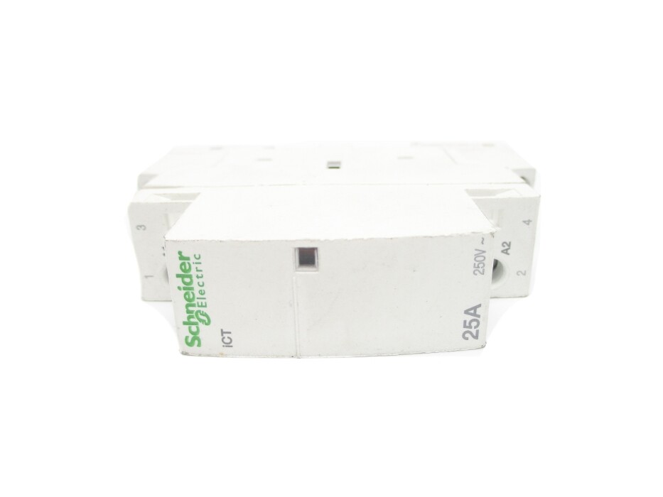 SCHNEIDER ELECTRIC A9C20732 230/240V UNMP