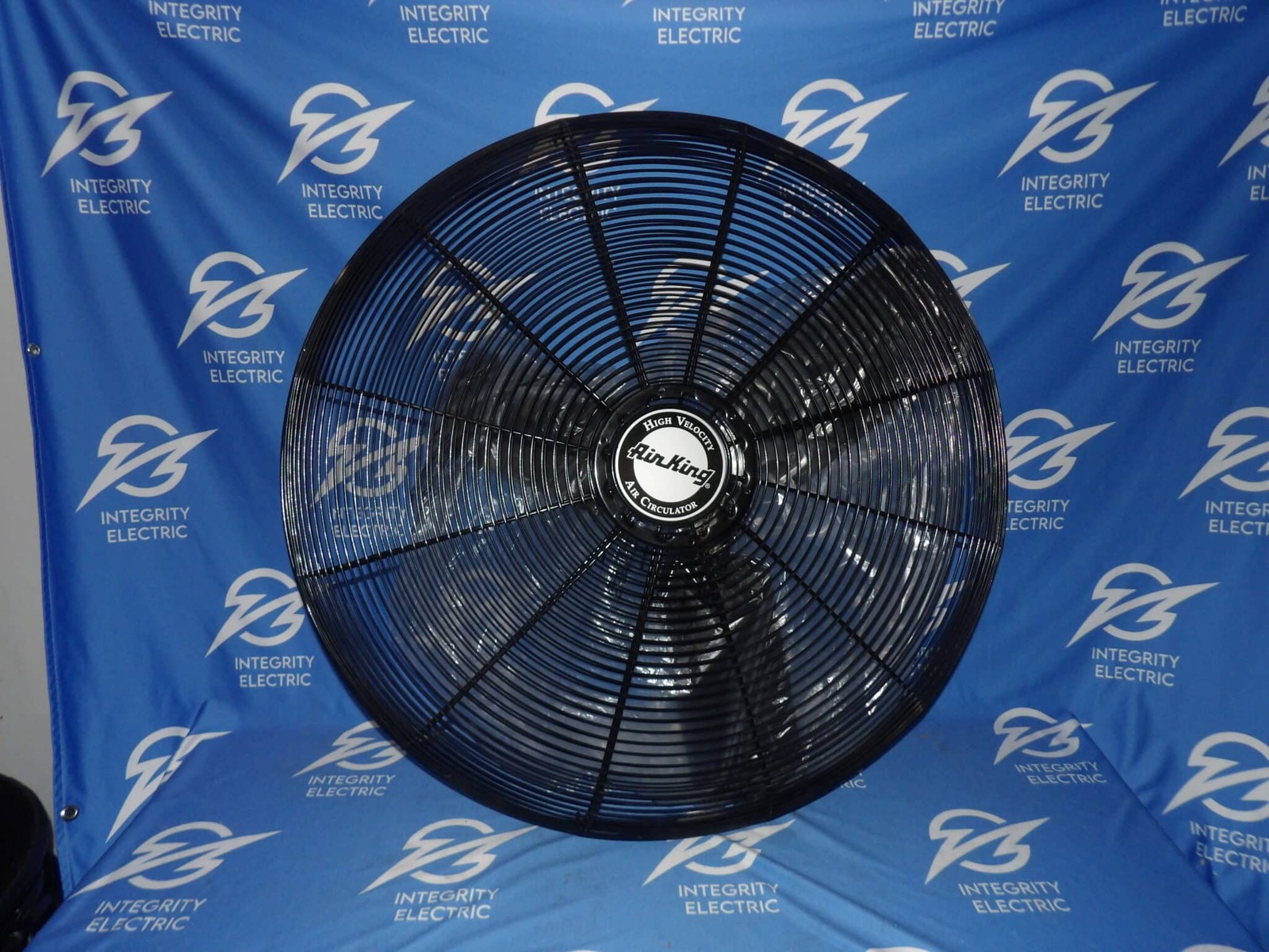 NIB Air King 1/4 HP 30″ Industrial Grade Fan + 1 Year Warranaty