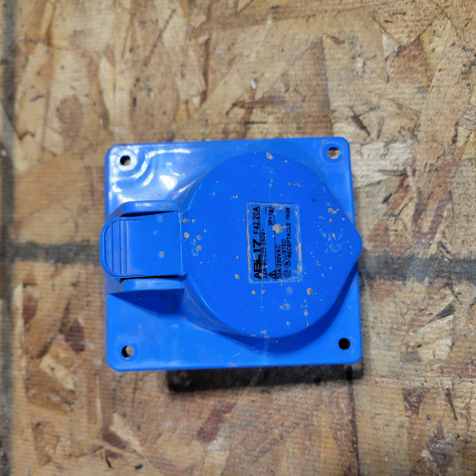 ALTECH CORP ABL17 F42.20A / 250v 32amp (USED)