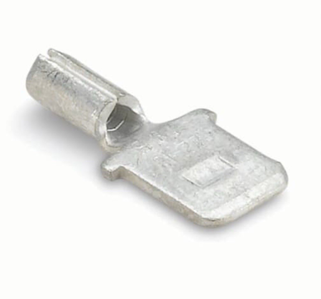 Lot of 1000 T&B A251 Non-Insulated Male-250 Tab 22-18 Len .68