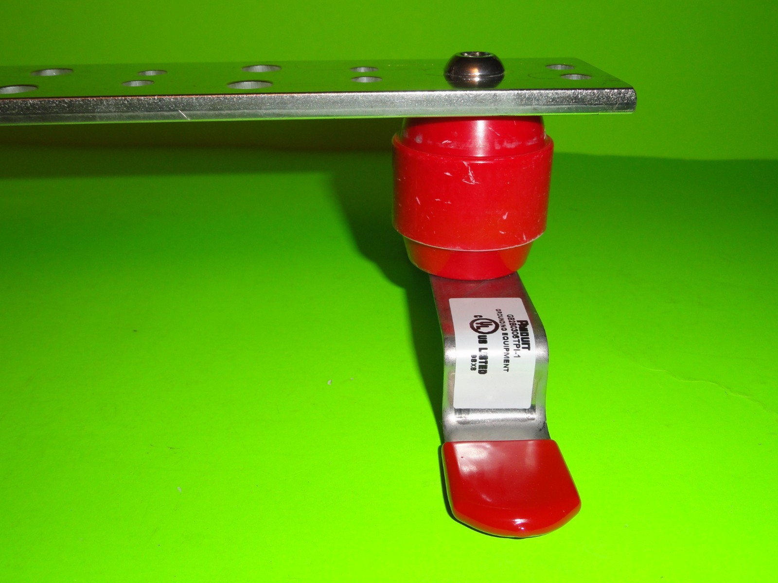 (1) PANDUIT GB2B0306TPI-1 Tin Plated Copper Grounding Busbar 1/4″x 2″ x 12″ NOS