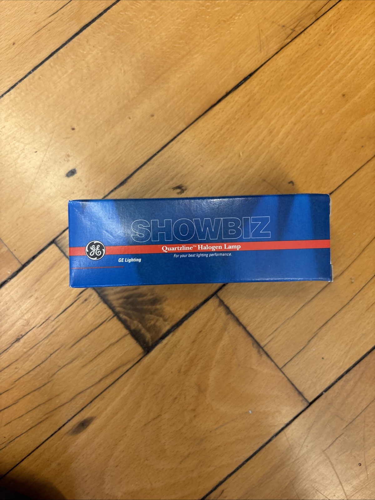 NEW:GE- FRK CP89- 650W, 120V HALOGEN LAMP