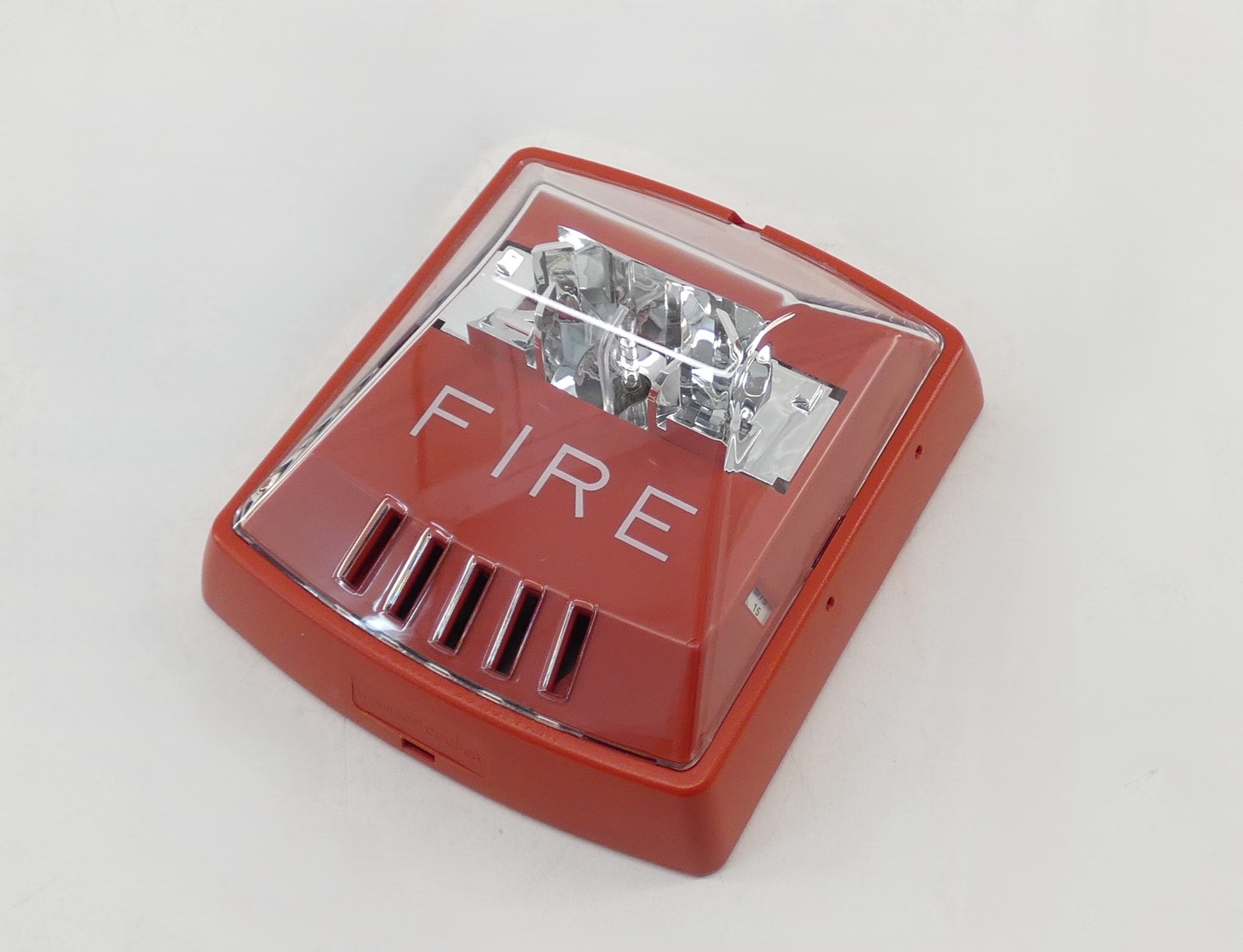 Cooper HSR 114468 Wheelock Exceder Fire Alarm Strobe Wall Mount 12/24VDC – NE…